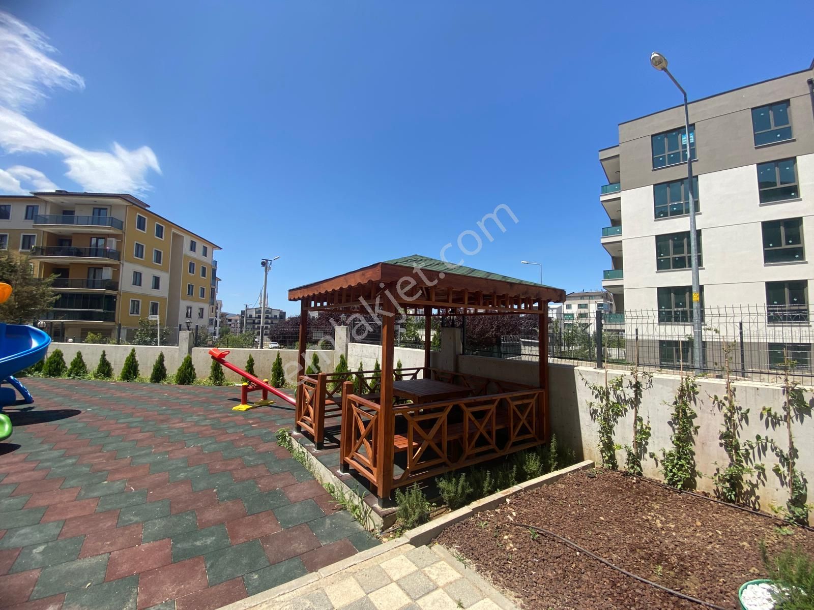 Akçalarda Sıfır Satılık 1+1 Daire - Görsel 16