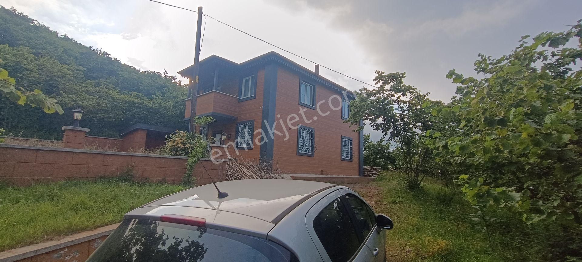 Trabzon,arsin,çiçekli Mahallesinde,9.395 M2 Arazi Ve Satılık Sıfır Dubleks Villa