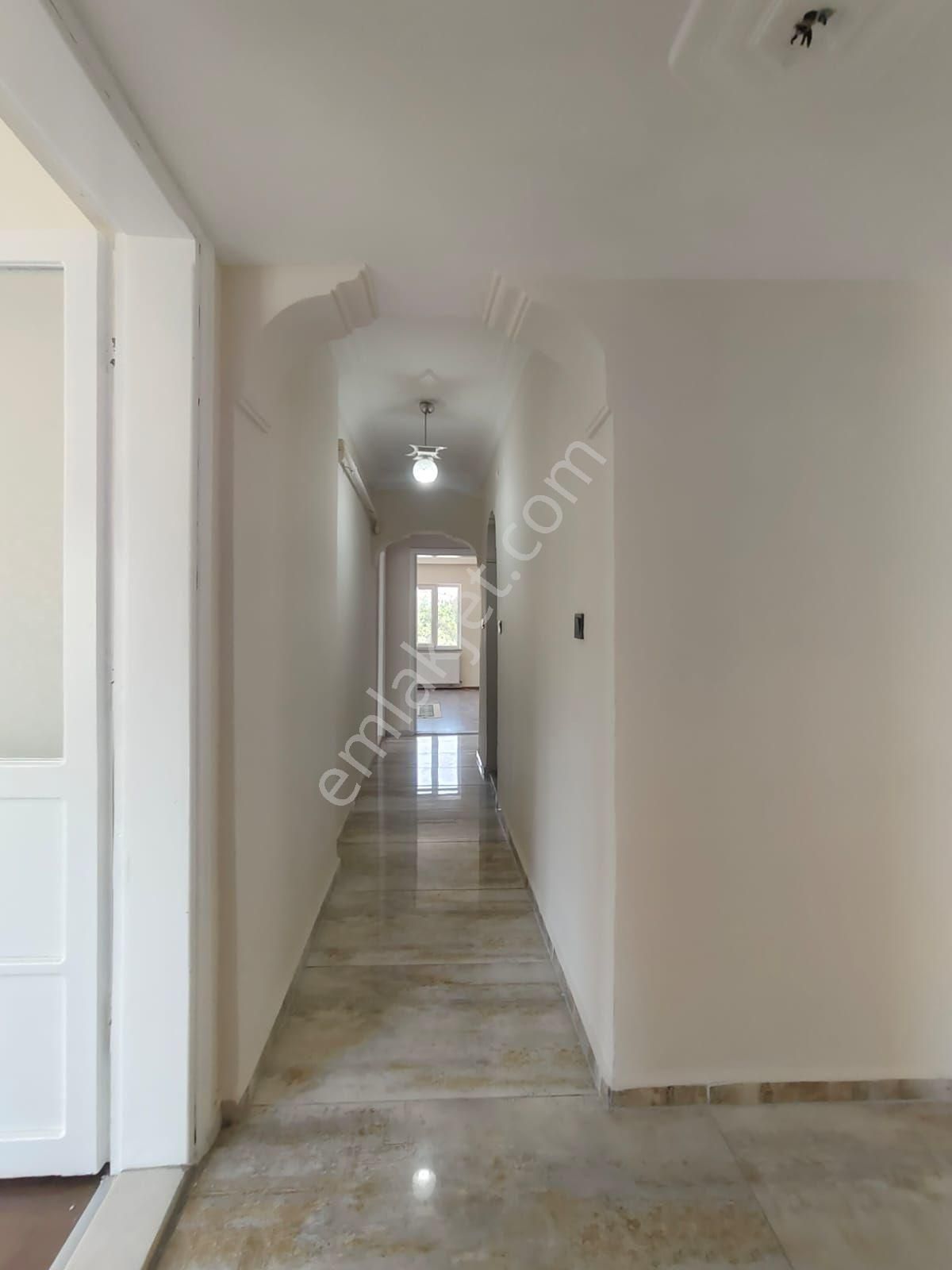 Devlet Hastanesi Yanı Arakat Asansörlü 3+1 Daire - Görsel 23