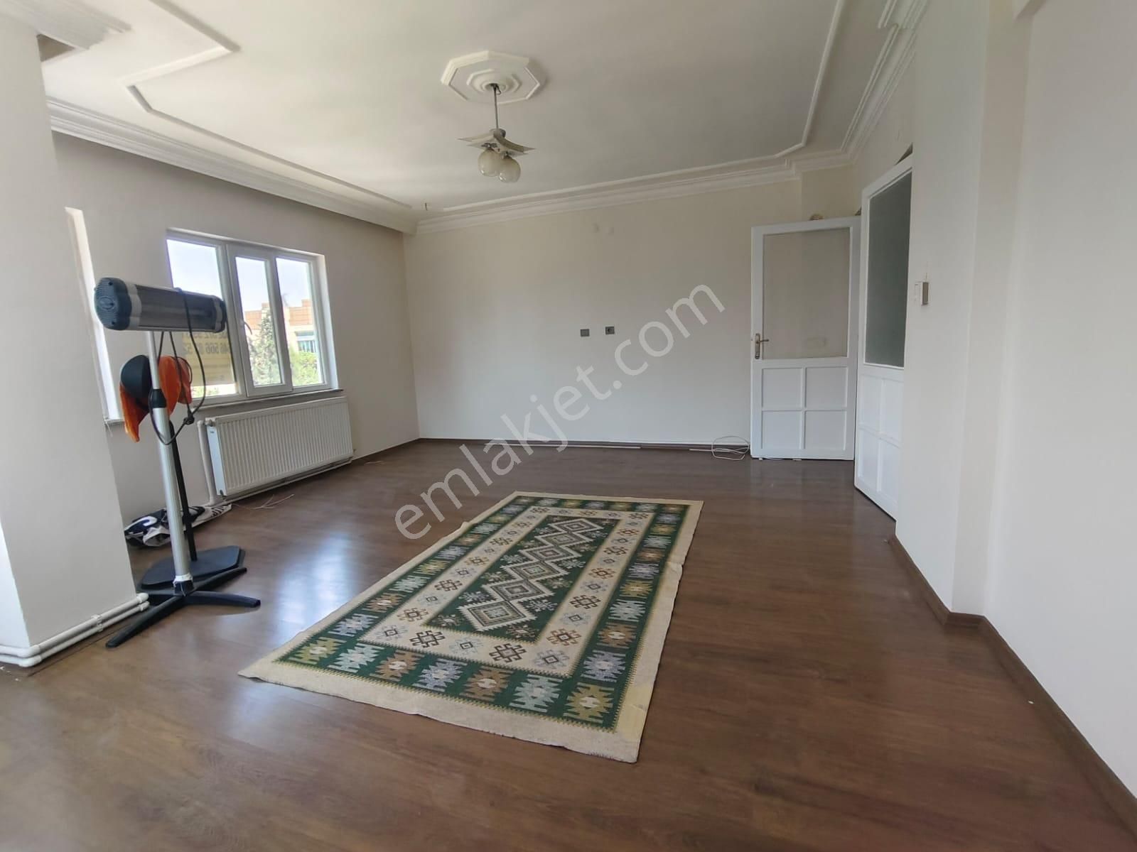 Devlet Hastanesi Yanı Arakat Asansörlü 3+1 Daire - Görsel 2