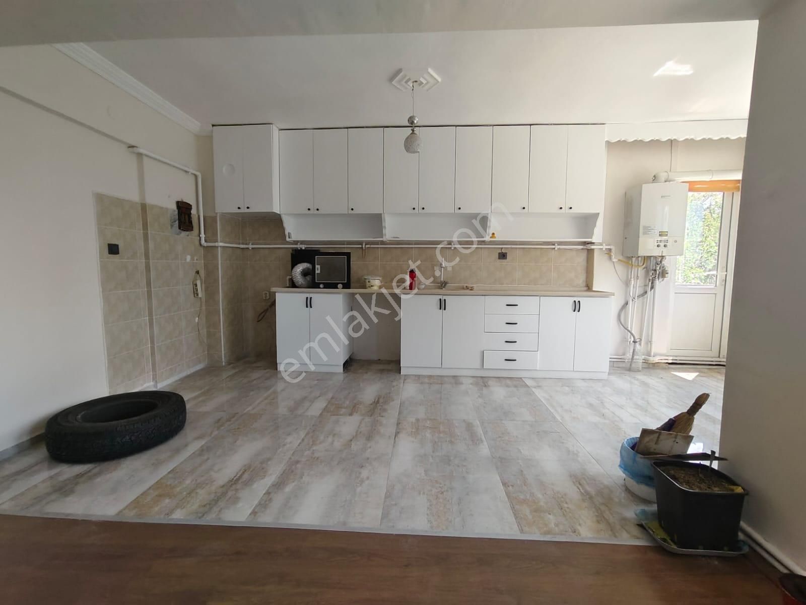 Devlet Hastanesi Yanı Arakat Asansörlü 3+1 Daire - Görsel 19