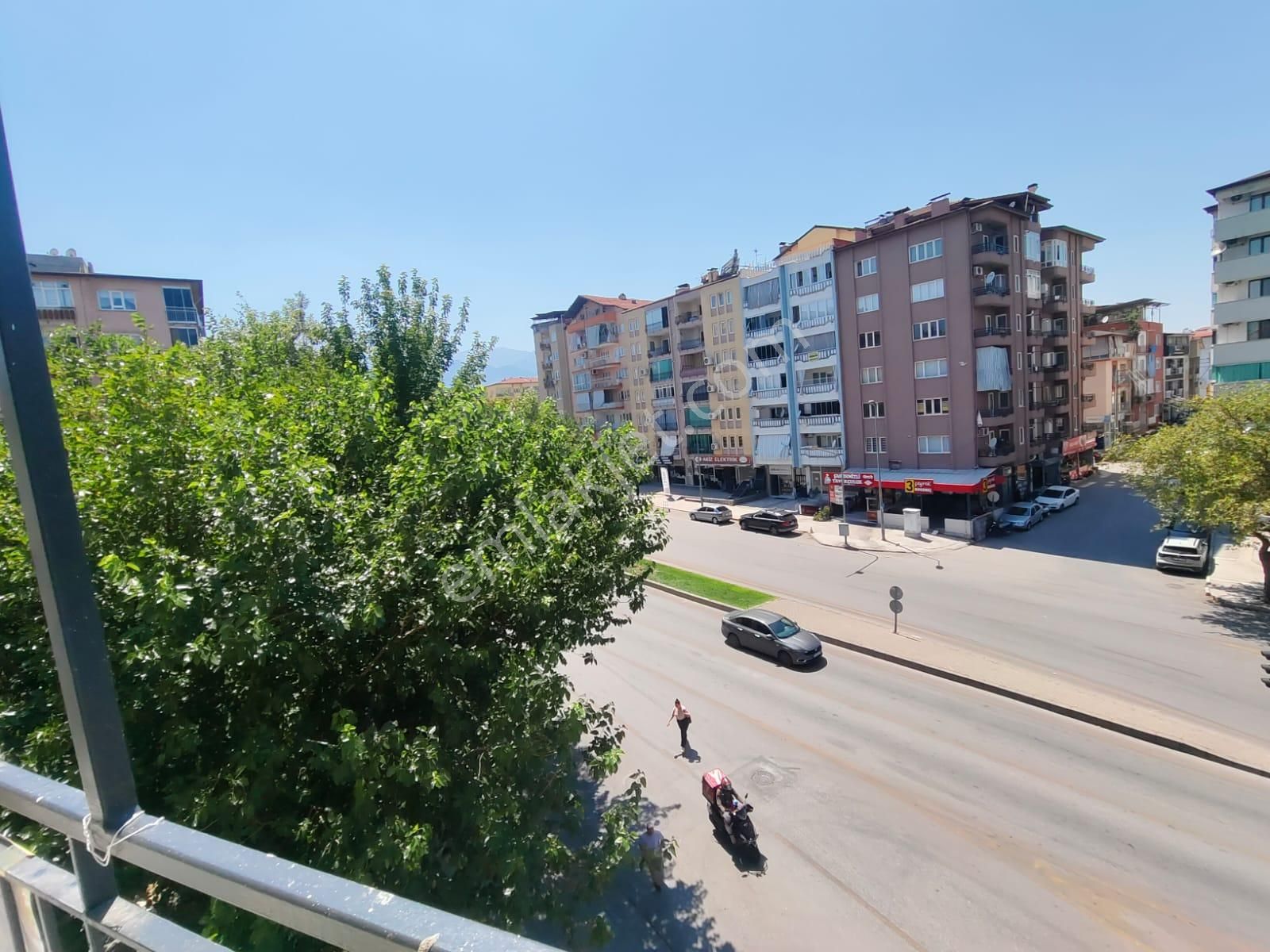 Devlet Hastanesi Yanı Arakat Asansörlü 3+1 Daire - Görsel 27