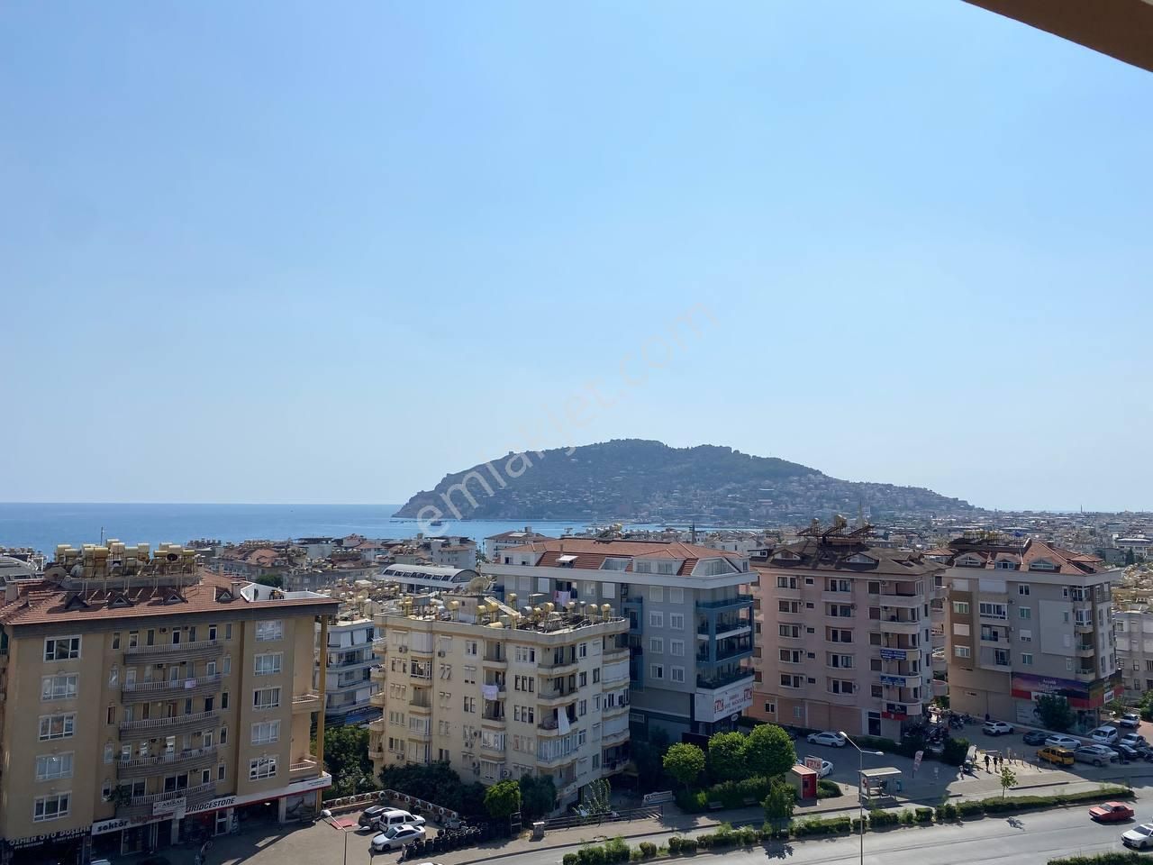 Fığla'da Full Deniz Kale Manzaralı 3+1 Ayrı Mutfaklı 170 M2 Boş Daire
