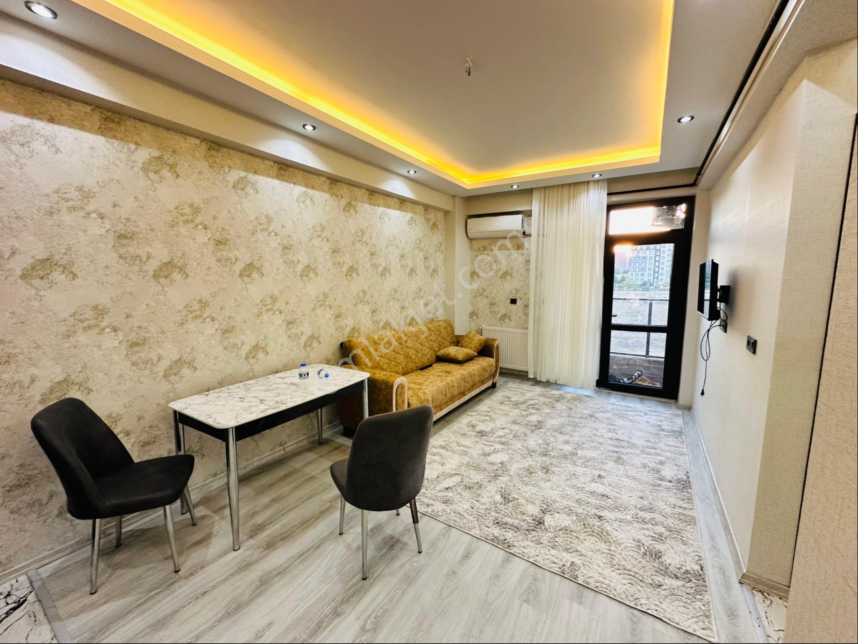 Sultan Emlaktan Batıkent'e Ful Eşyalı Kiralık1+1