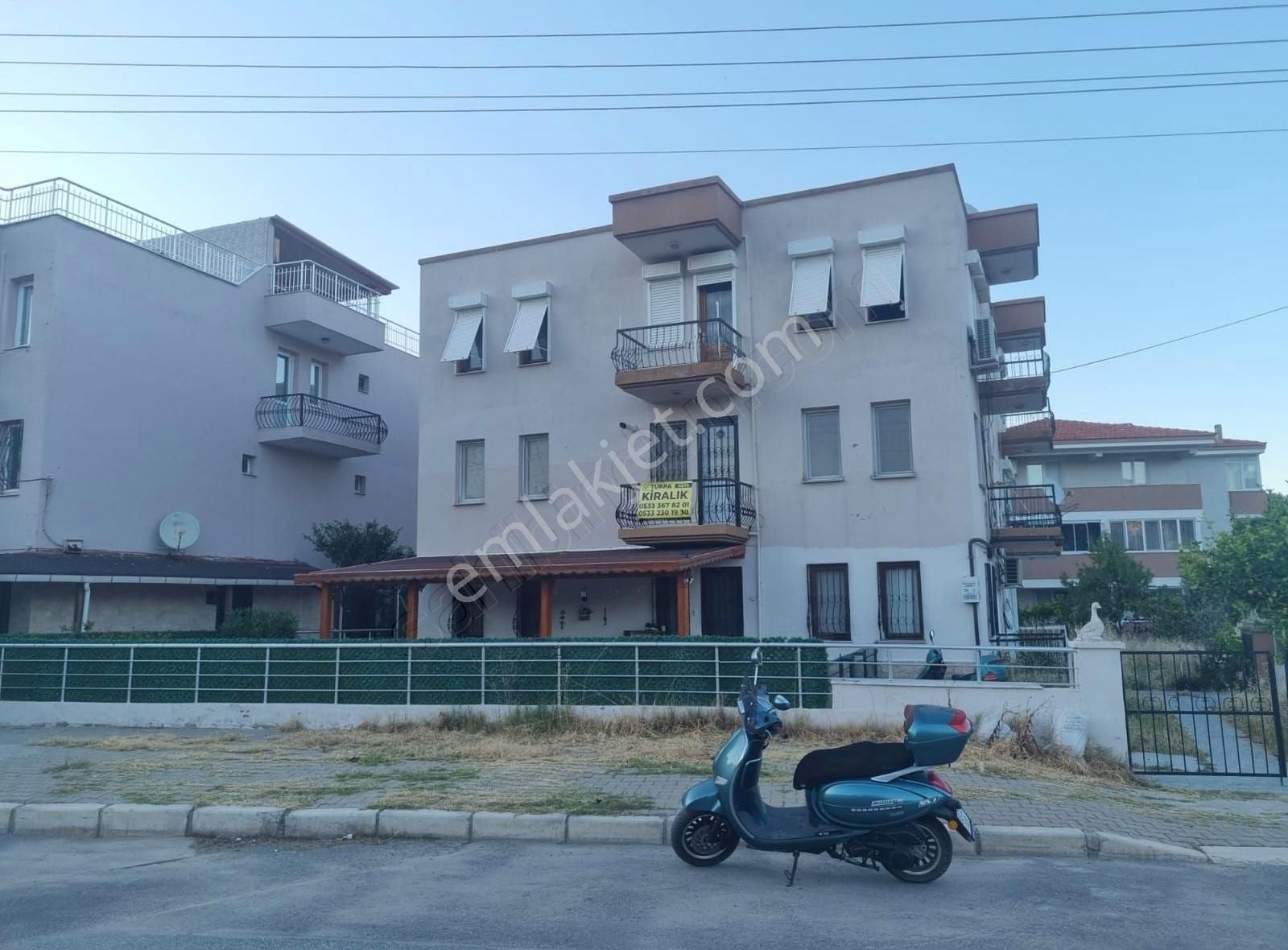 Yenifoça Merkezde 2+1 Kiralık Daire