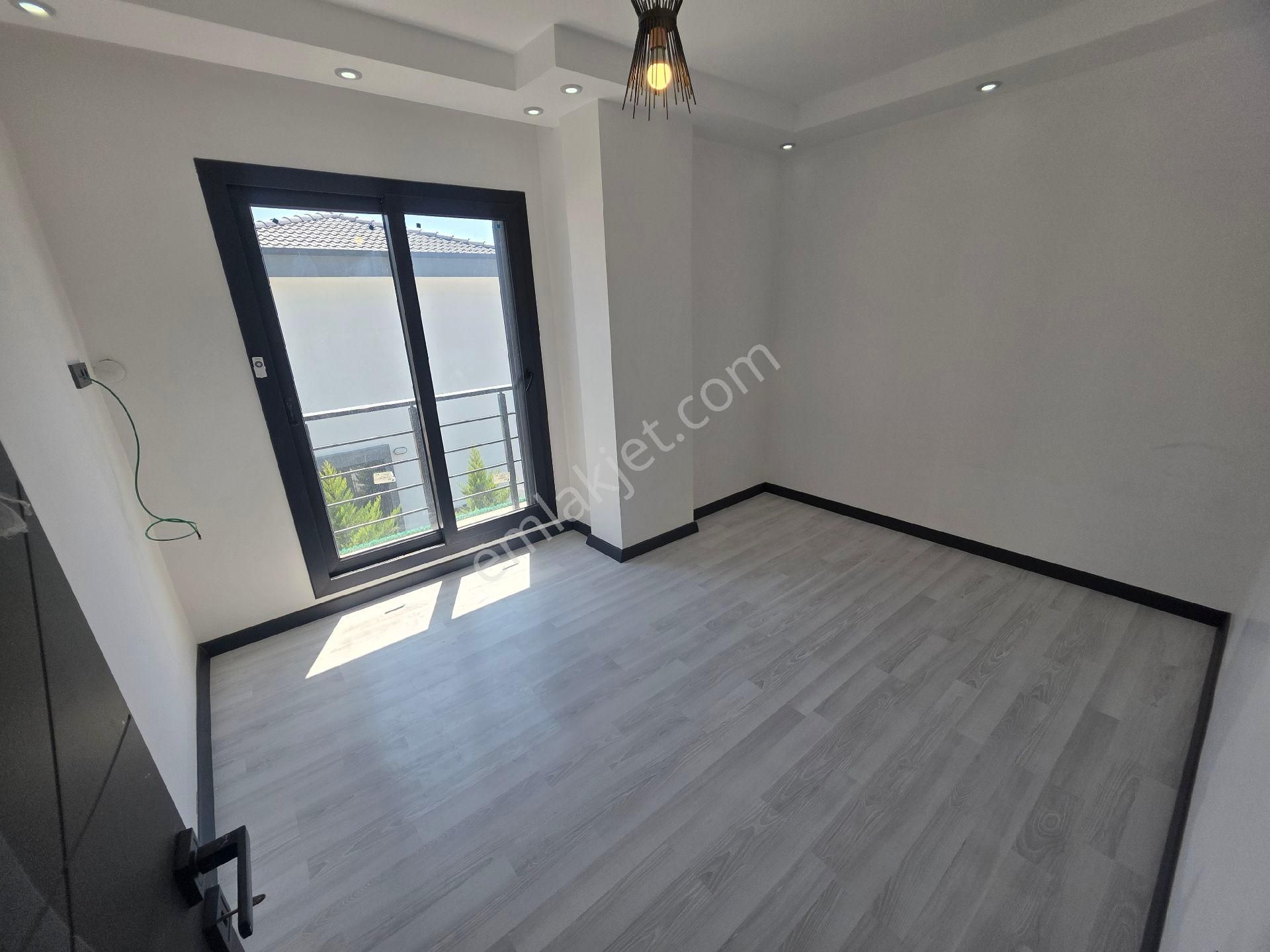 Didim Akbük'de 350 M² Arsa İçinde Müstakil Havuzlu Acil Satılık Villa - Görsel 15