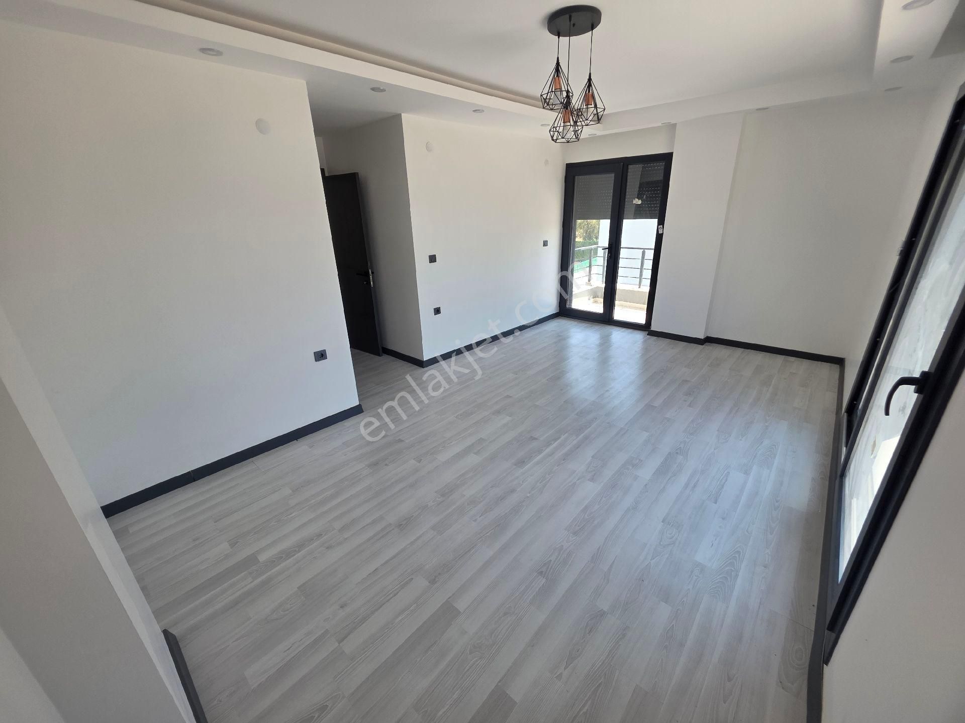 Didim Akbük'de 350 M² Arsa İçinde Müstakil Havuzlu Acil Satılık Villa - Görsel 12