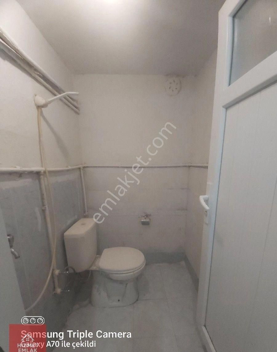 Yarı Bodrum 75m2 100/13 .5.. Hisseli - Görsel 7