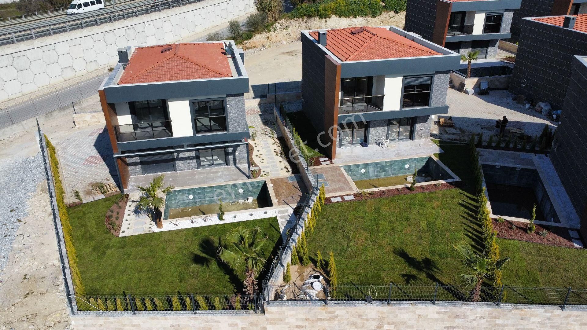 Kuşadası Avm Bölgesinde 4+1 Özel Havuzlu Lux Villa - Görsel 31