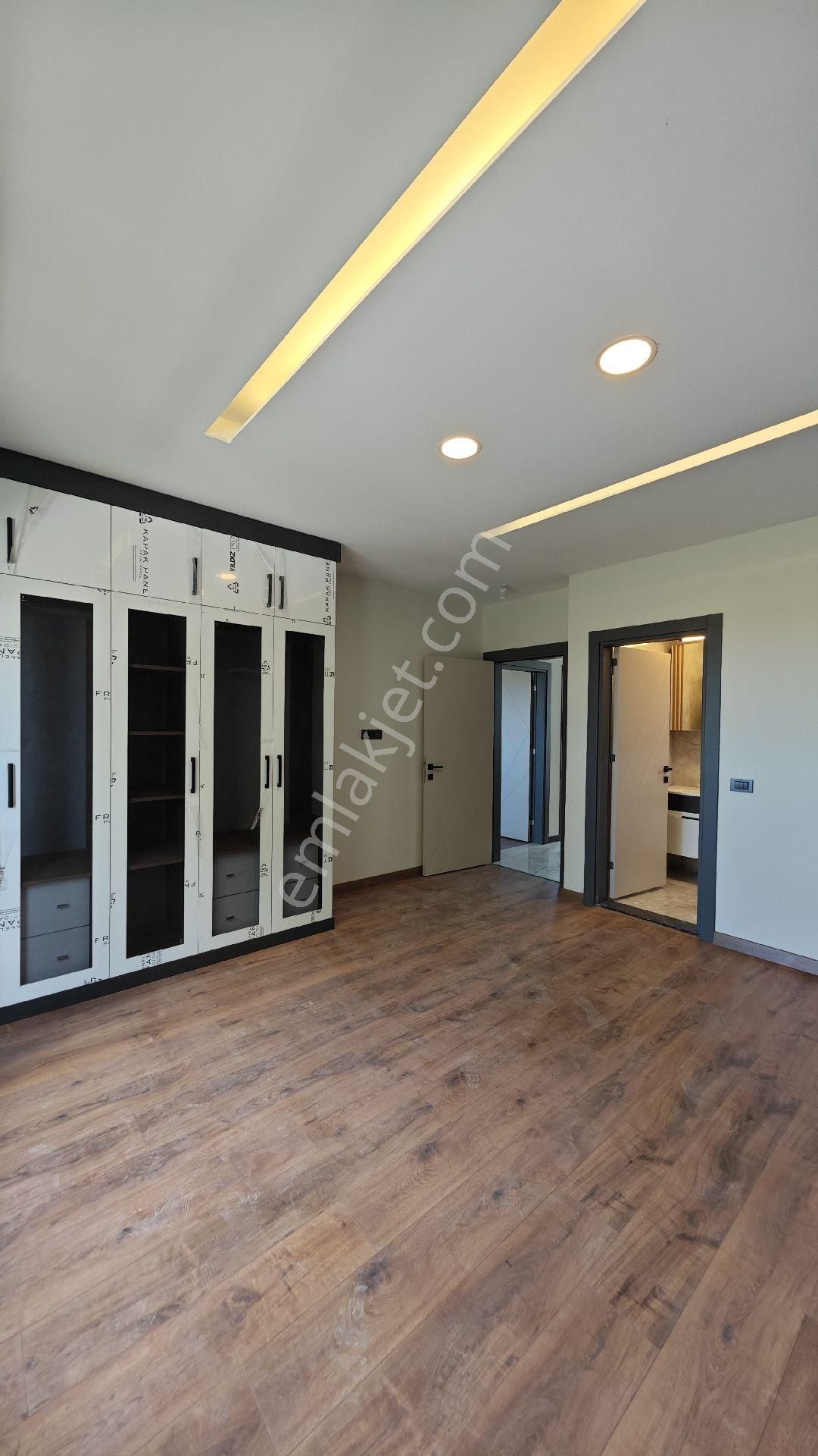 Kuşadası Avm Bölgesinde 4+1 Özel Havuzlu Lux Villa - Görsel 16