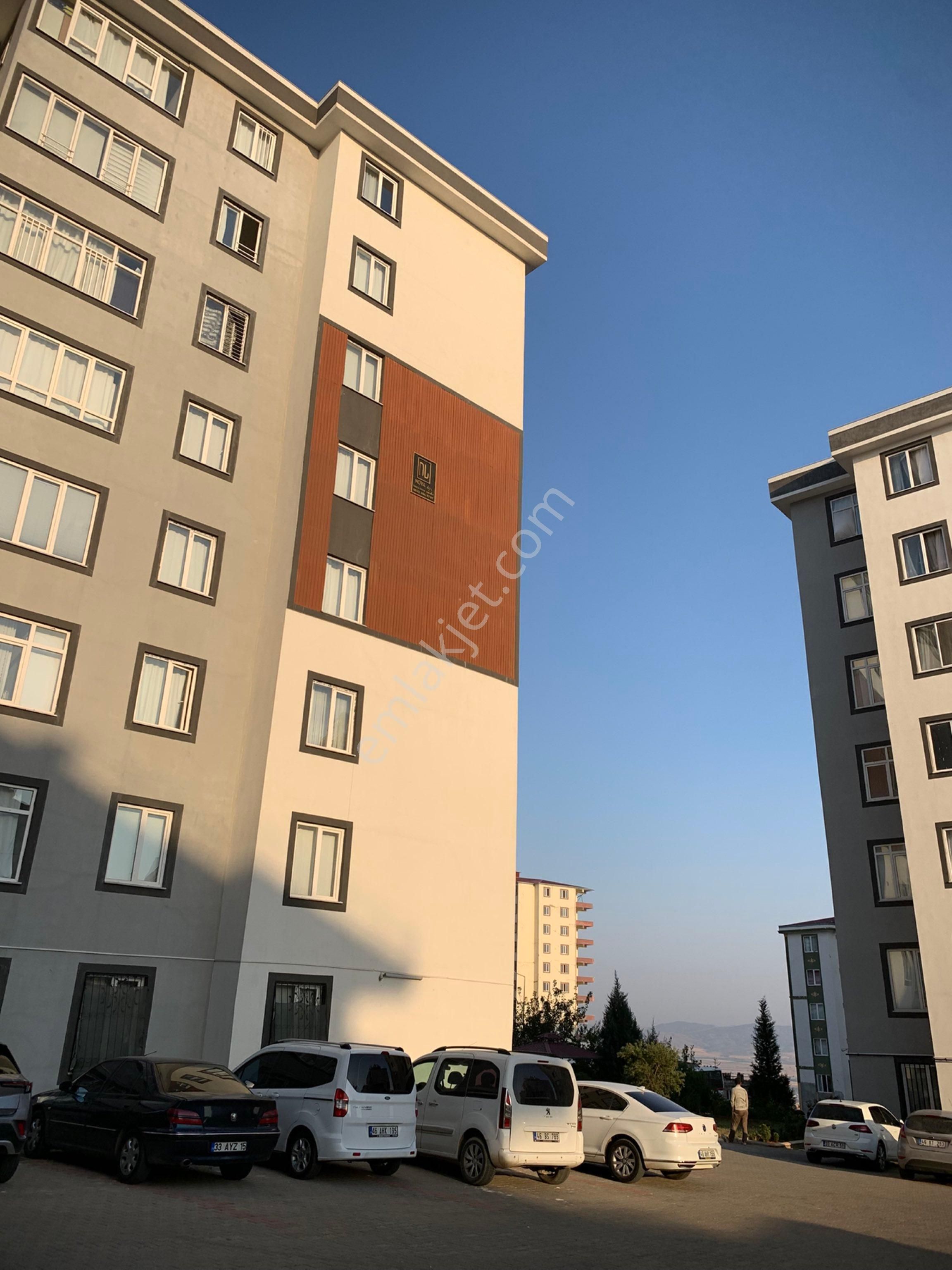 Acill Satılık 4+1
