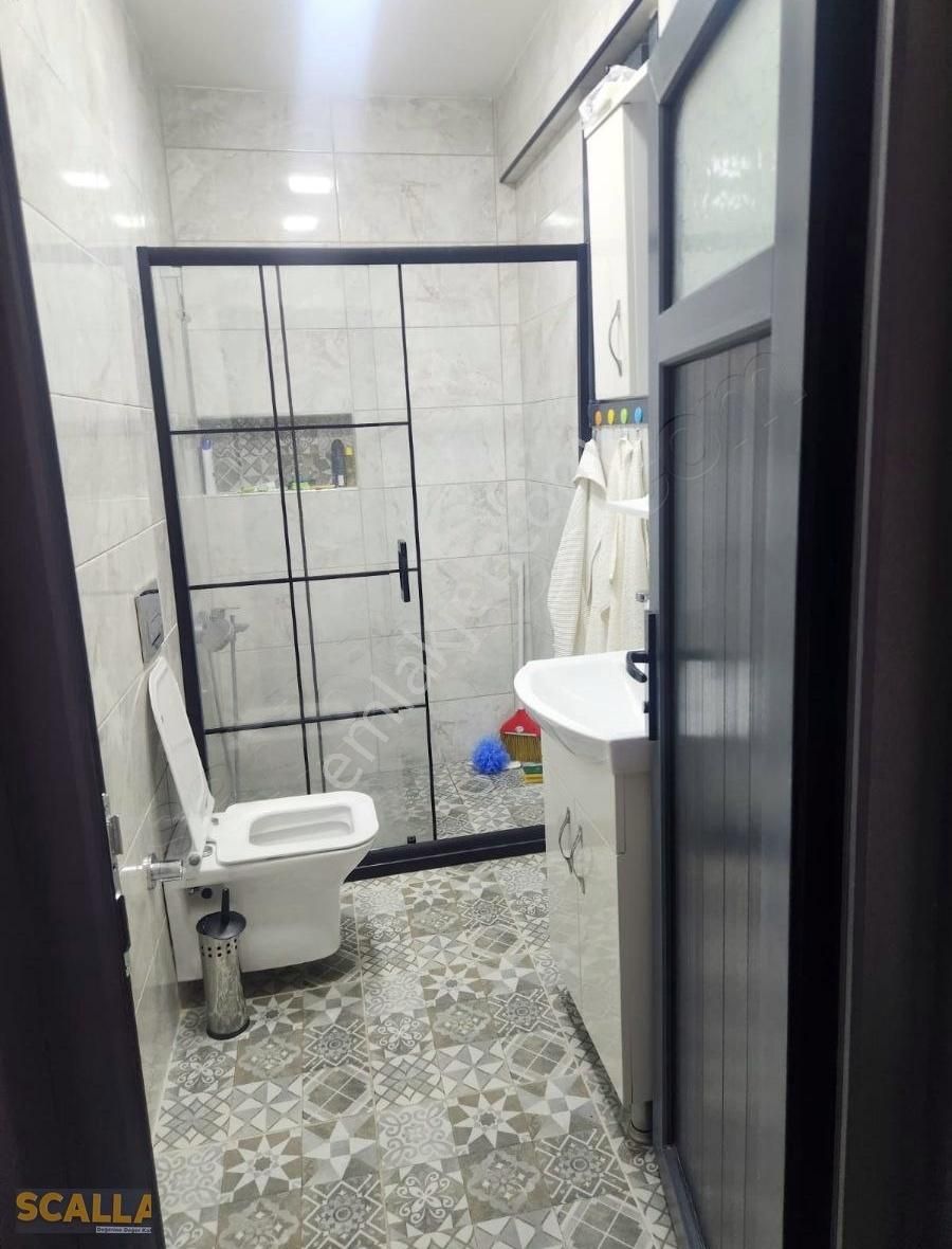 Fındıkzade Çapa'da Satılık Bakımlı Temiz Daire - Görsel 12