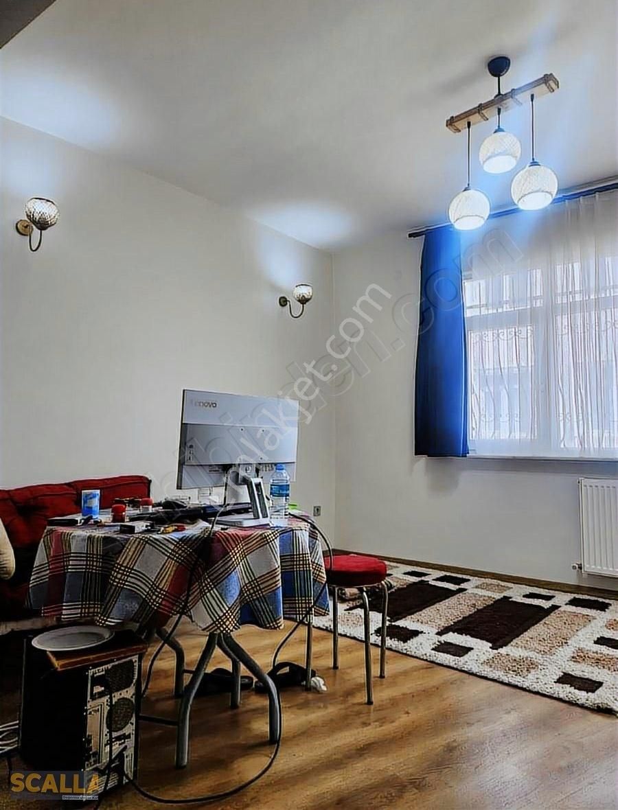 Fındıkzade Çapa'da Satılık Bakımlı Temiz Daire - Görsel 11