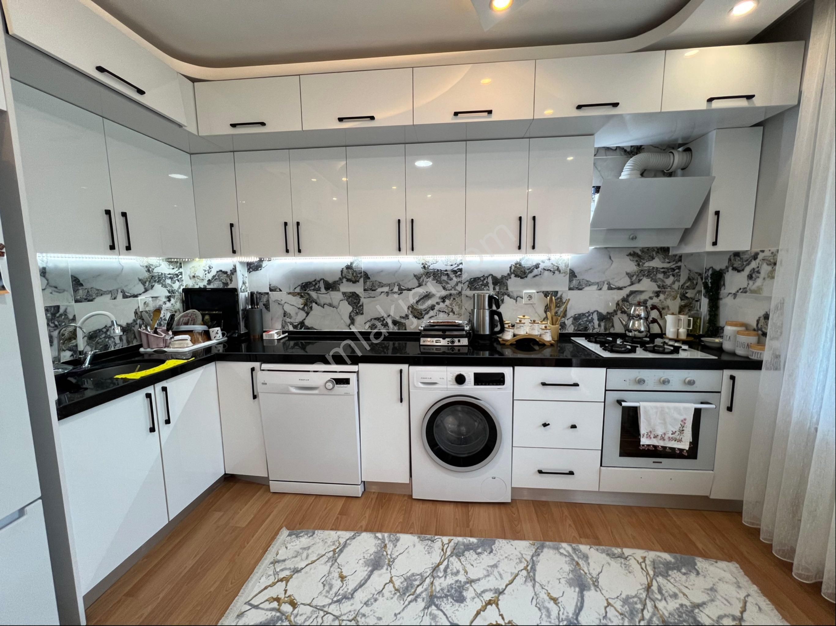 Roma’ Dan Fatih Mh Satılık Daire - Görsel 17