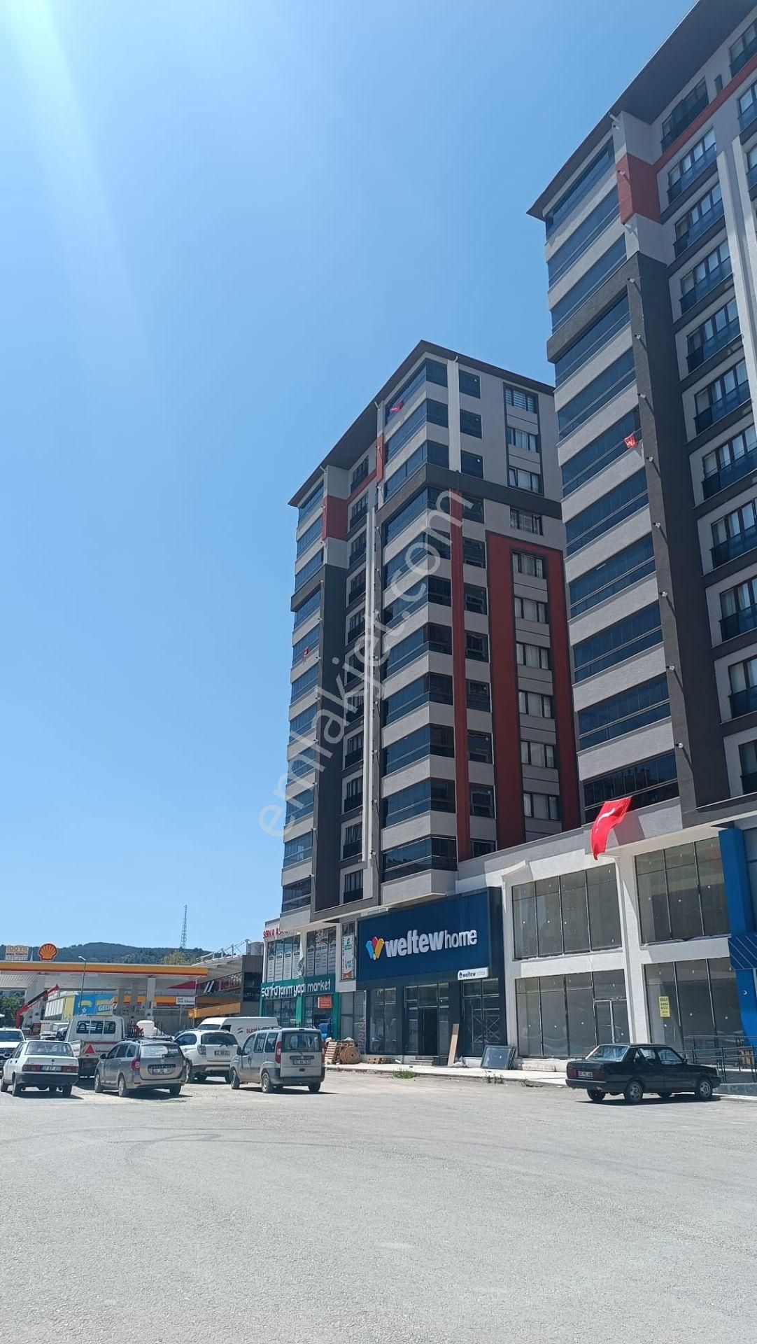 Kastamonu Merkez Satılık Site İçerisinde 4+1 Lüks Daire