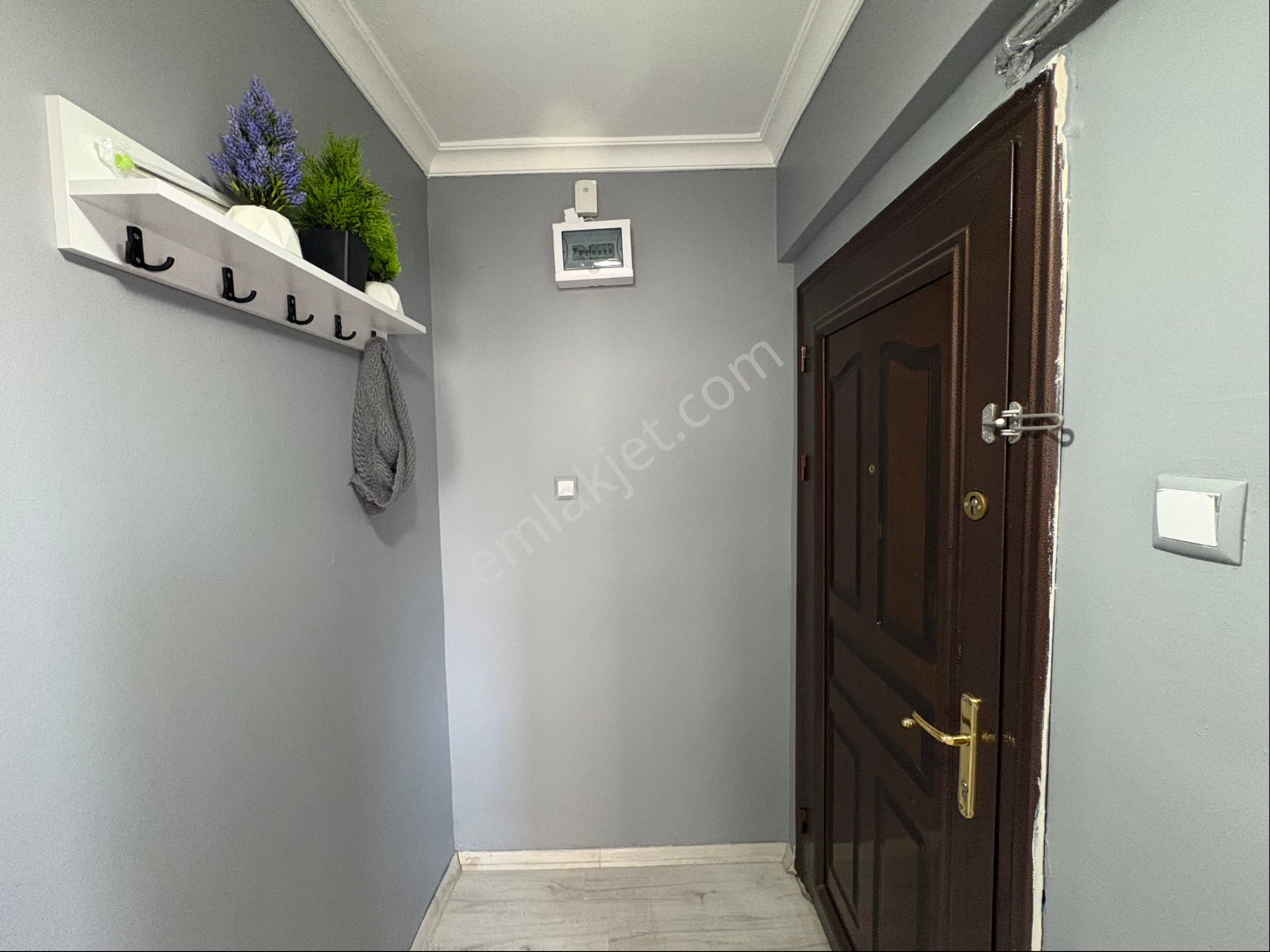 Adliye Ve Cezaevi Anayolu Üzeri Satılık Daire - Görsel 5