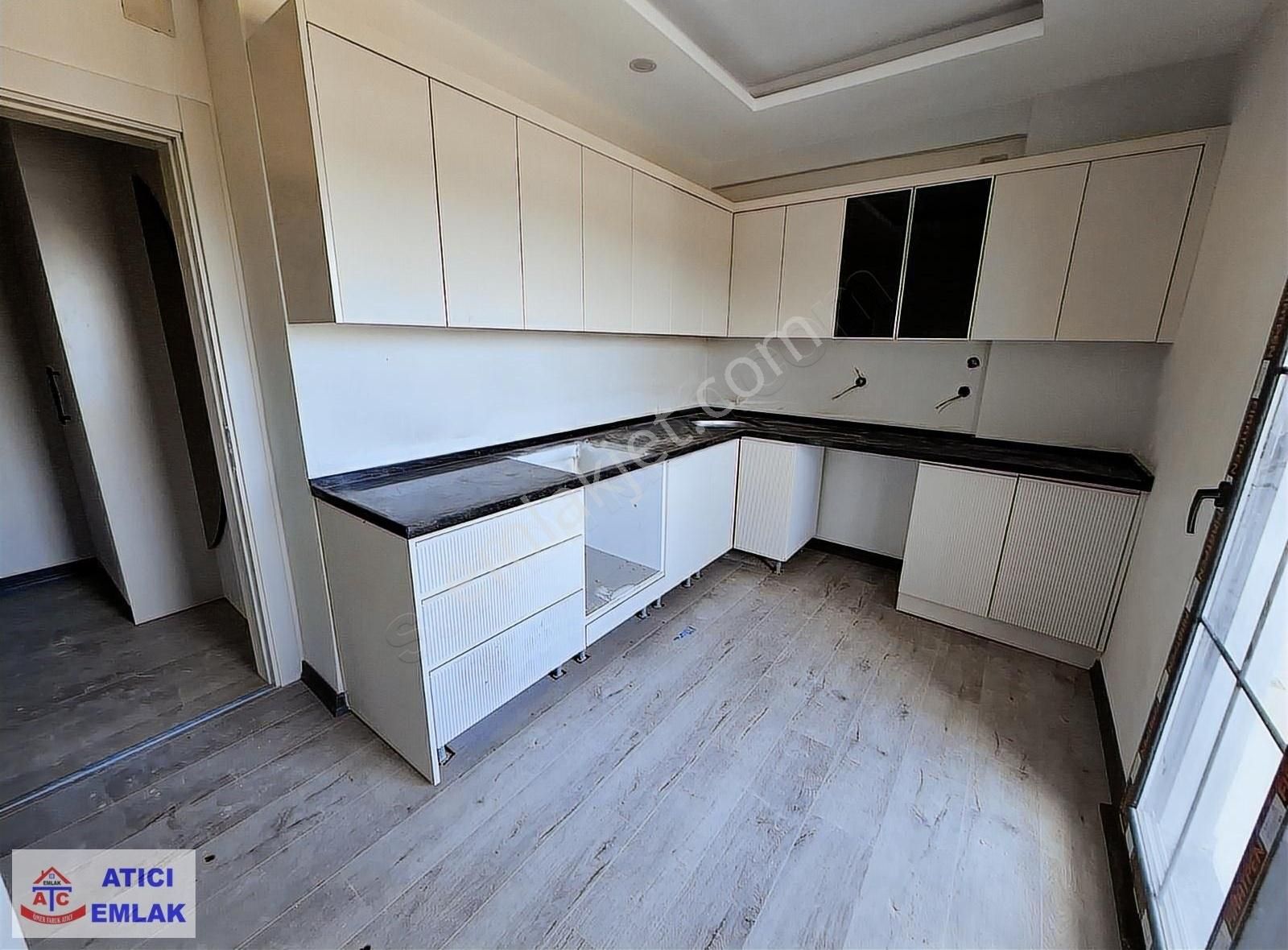 Atıcı'dan Belediye Arkasında Lüks Sıfır 2+1 Satılık Daire
