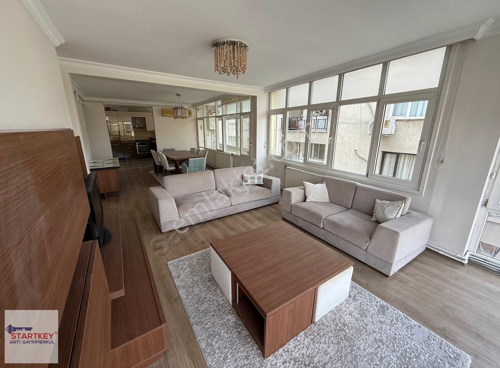 Küçük Yalı 3+1 Deniz Manzaralı Eşyalı Kiralık Daire