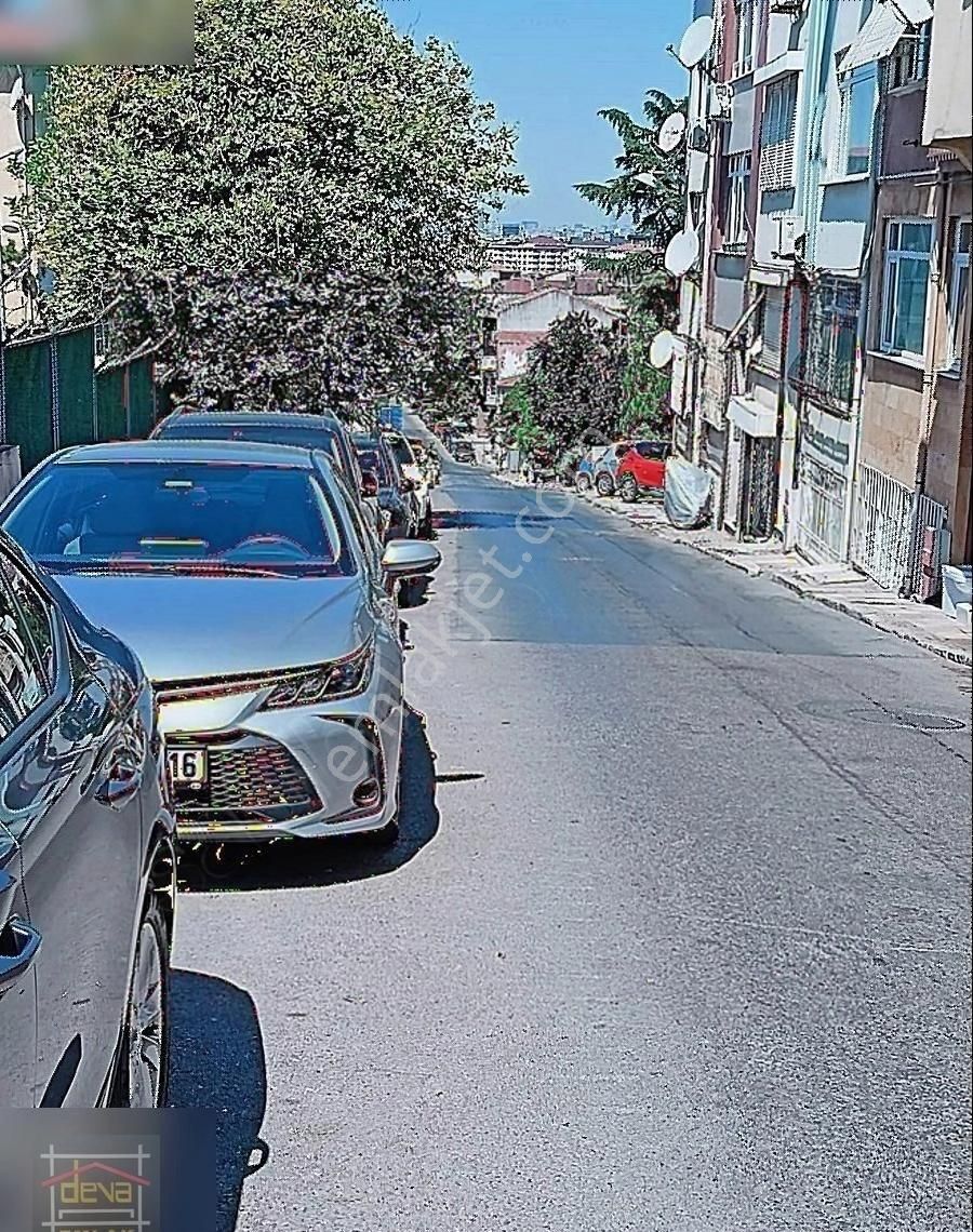 Deva Dan İcadiyede Ana Caddeye Yakın Nezih Muhitte Düz Giriş Kat