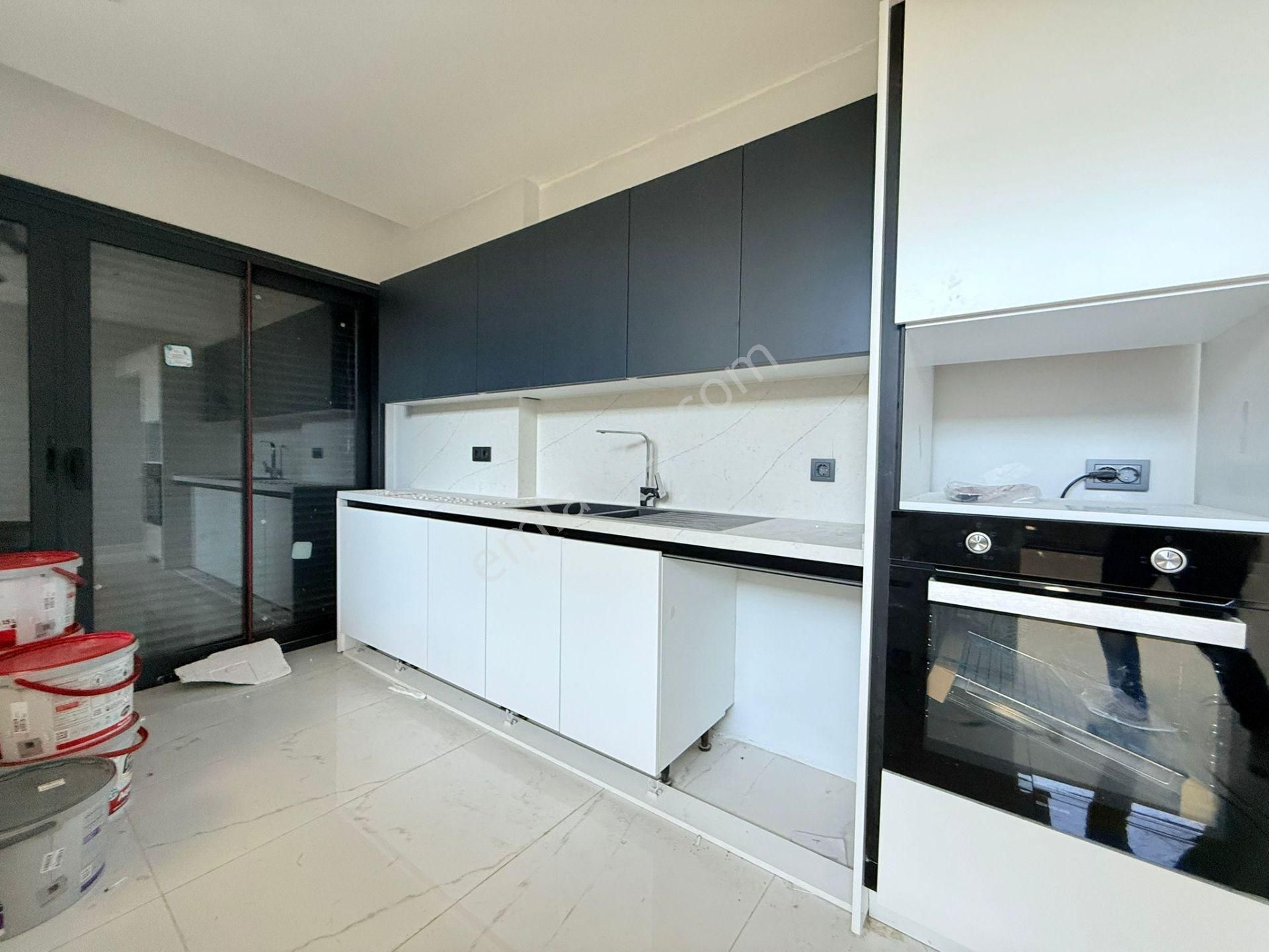 Merkeze Yakın-7/24 Güvenlik-özel Havuz/otopark-500 M2 Bahçe-vrf-ultra Lüx-5+1-tamamı Müstakil - Görsel 15