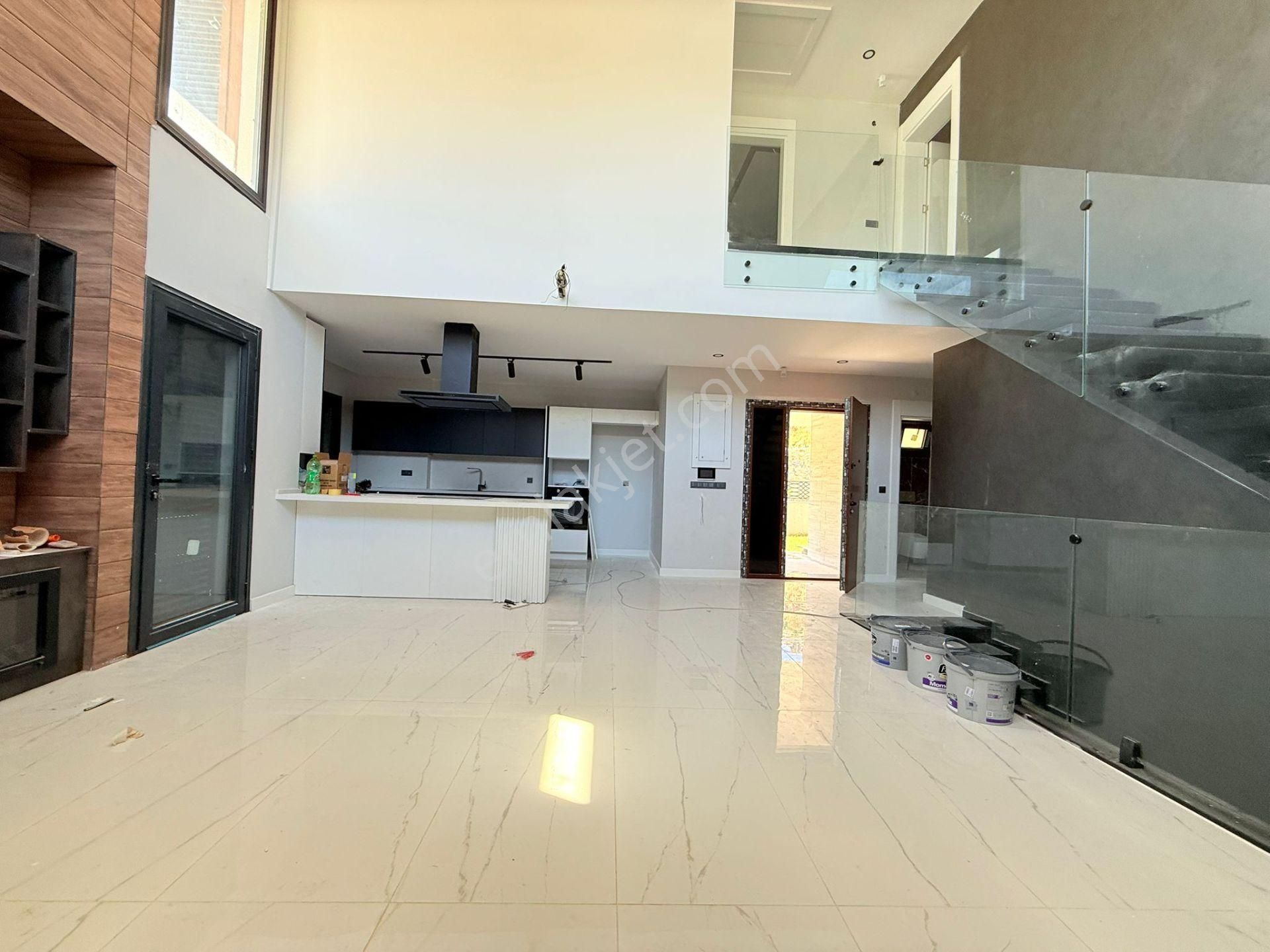 Merkeze Yakın-7/24 Güvenlik-özel Havuz/otopark-500 M2 Bahçe-vrf-ultra Lüx-5+1-tamamı Müstakil - Görsel 20