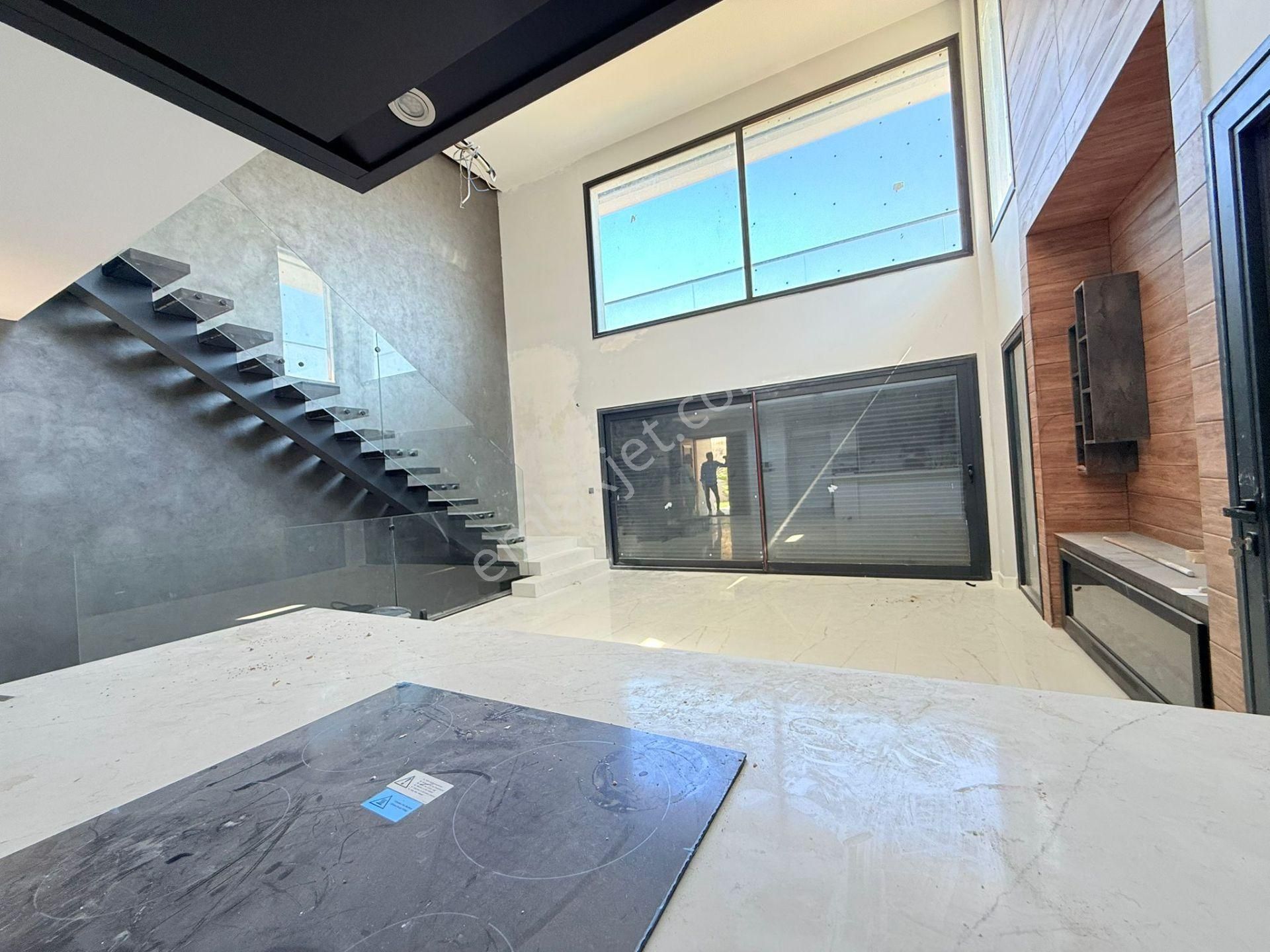 Merkeze Yakın-7/24 Güvenlik-özel Havuz/otopark-500 M2 Bahçe-vrf-ultra Lüx-5+1-tamamı Müstakil - Görsel 19