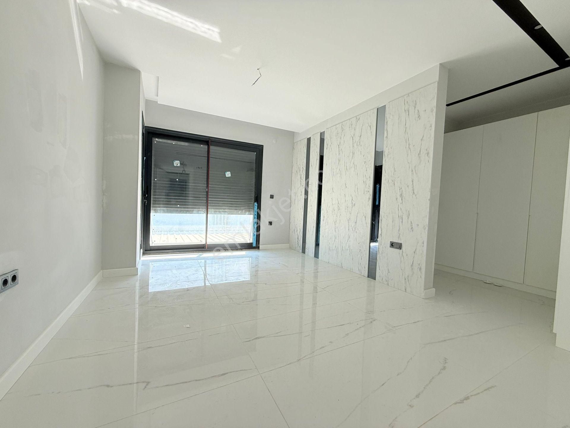 Merkeze Yakın-7/24 Güvenlik-özel Havuz/otopark-500 M2 Bahçe-vrf-ultra Lüx-5+1-tamamı Müstakil - Görsel 25