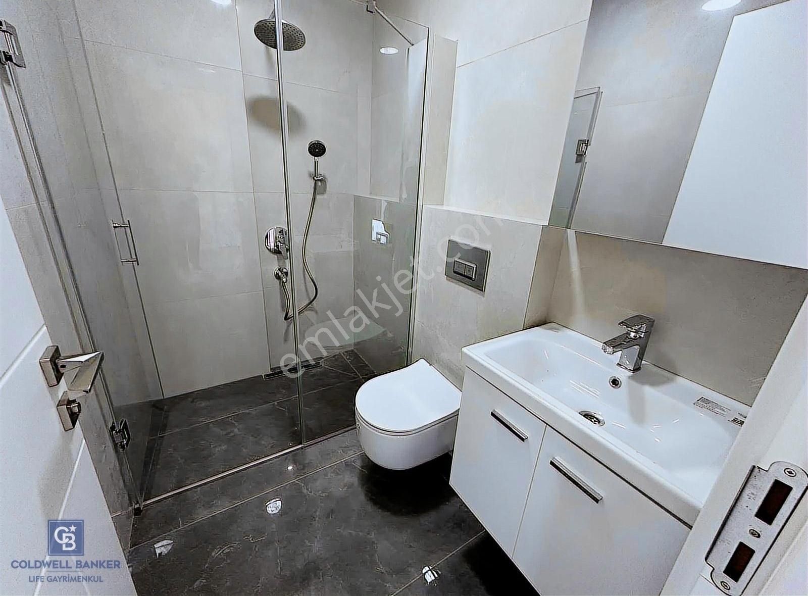 Çeşme Germiyanda Deniz Manzaralı Havuzlu 3+1 Müstakil Villa - Görsel 21