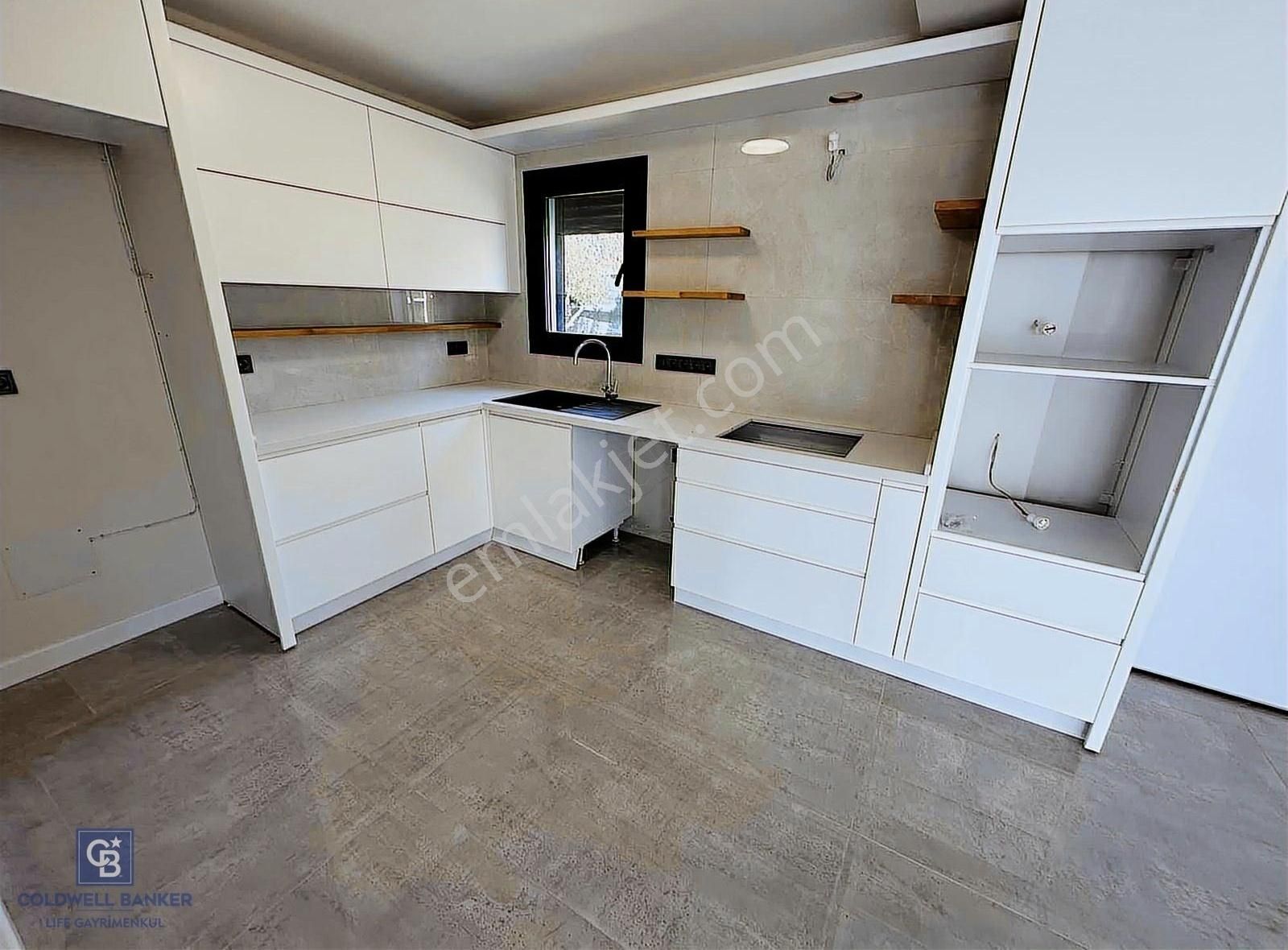 Çeşme Germiyanda Deniz Manzaralı Havuzlu 3+1 Müstakil Villa - Görsel 34