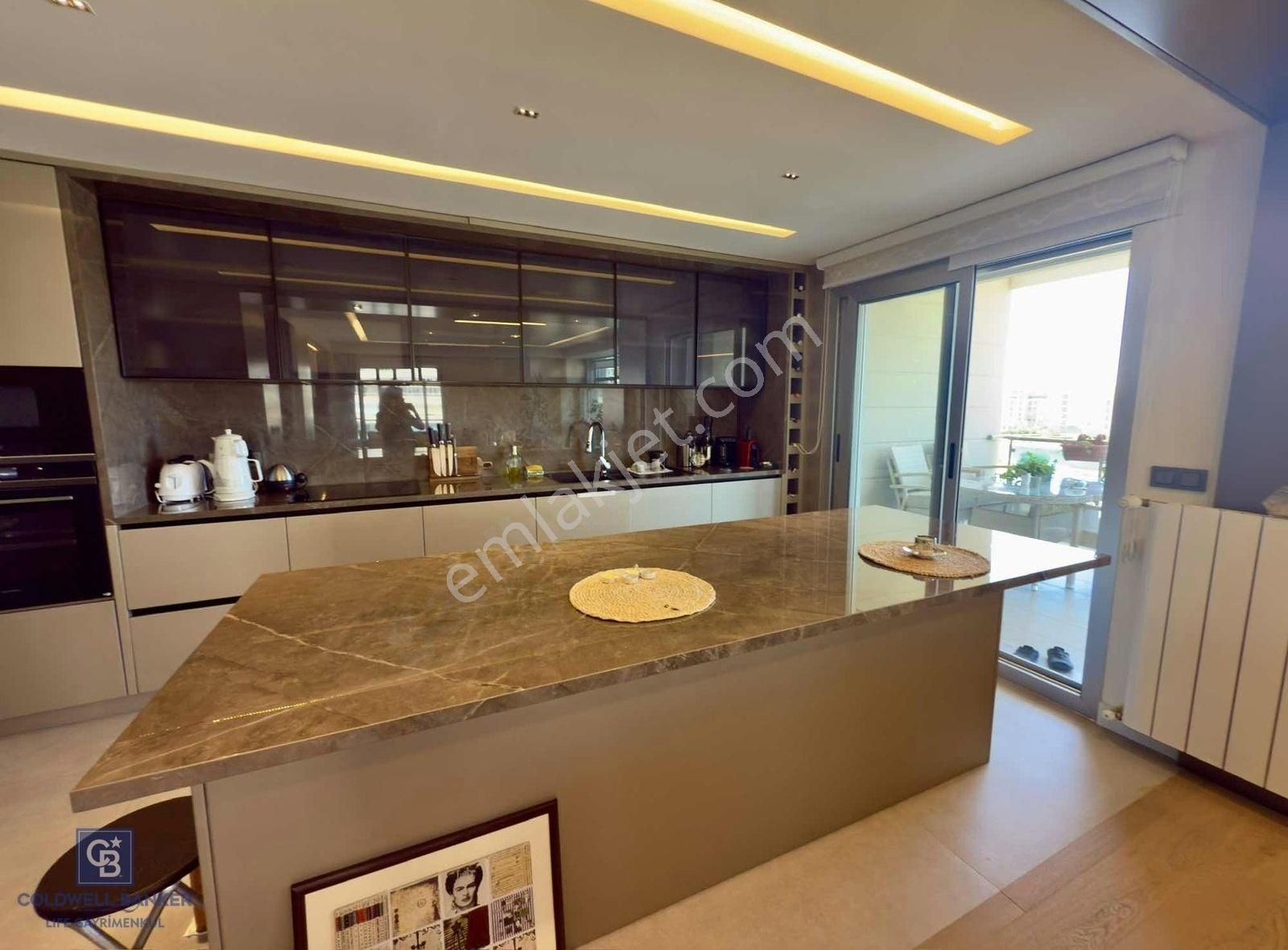 Mavişehir' De Tadilatlı Deniz Manzaralı 3+1 Satılık Lüks Daire - Görsel 2