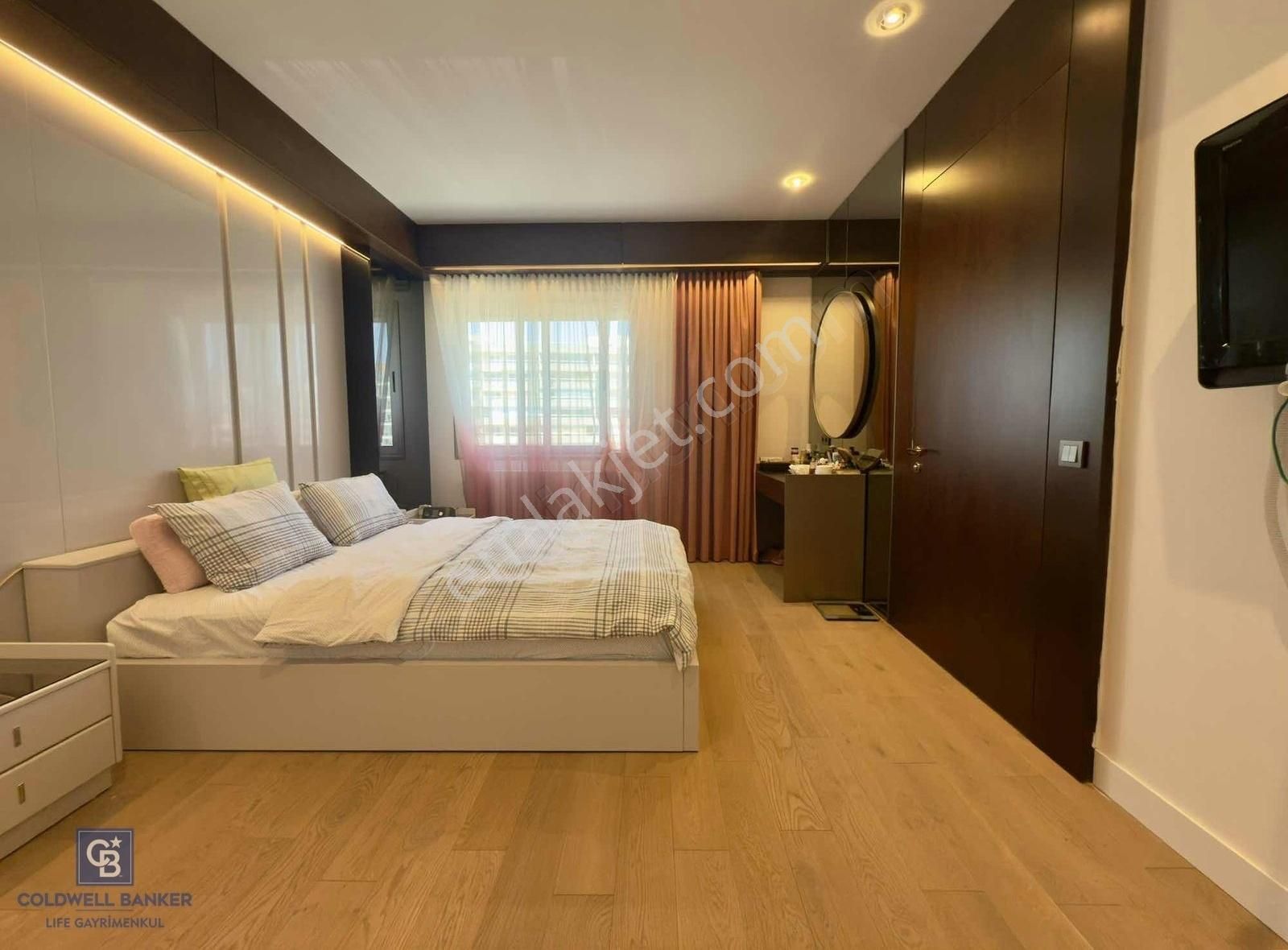 Mavişehir' De Tadilatlı Deniz Manzaralı 3+1 Satılık Lüks Daire - Görsel 4