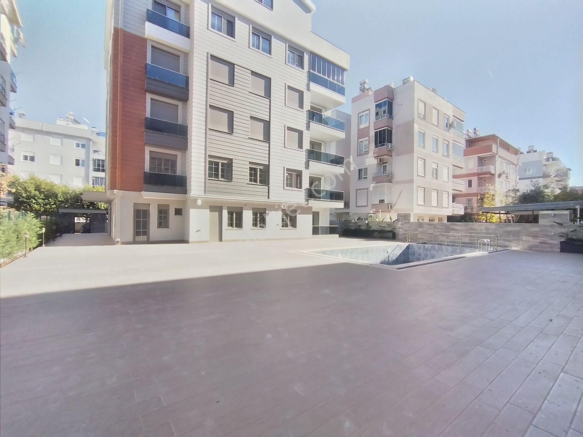 Yenigün'de Havuzlu Sitede 2+1 Yeni Binada Temız Kıralık Daıre