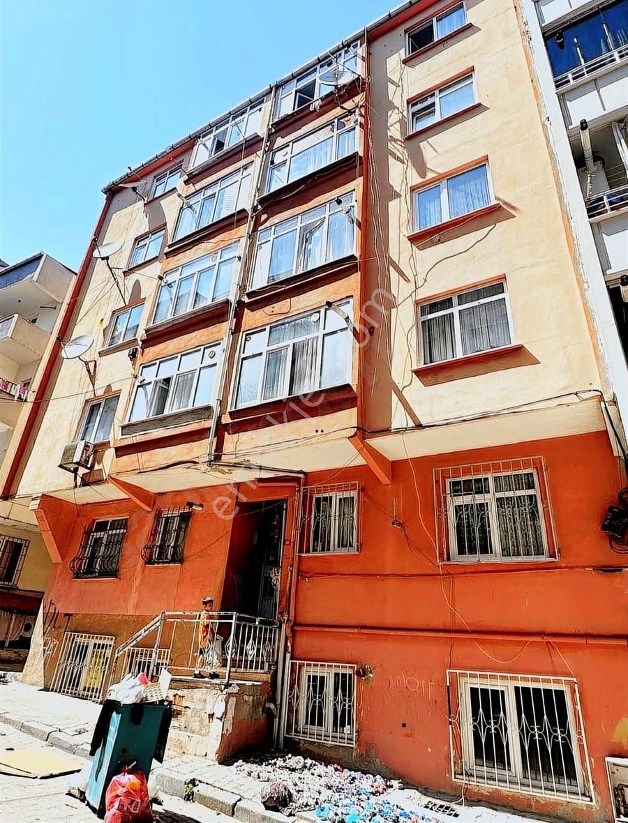 Karataş Tan Zafer De Kaçaksız Çift Cepheli 2+1 Bahçe Kat Daire