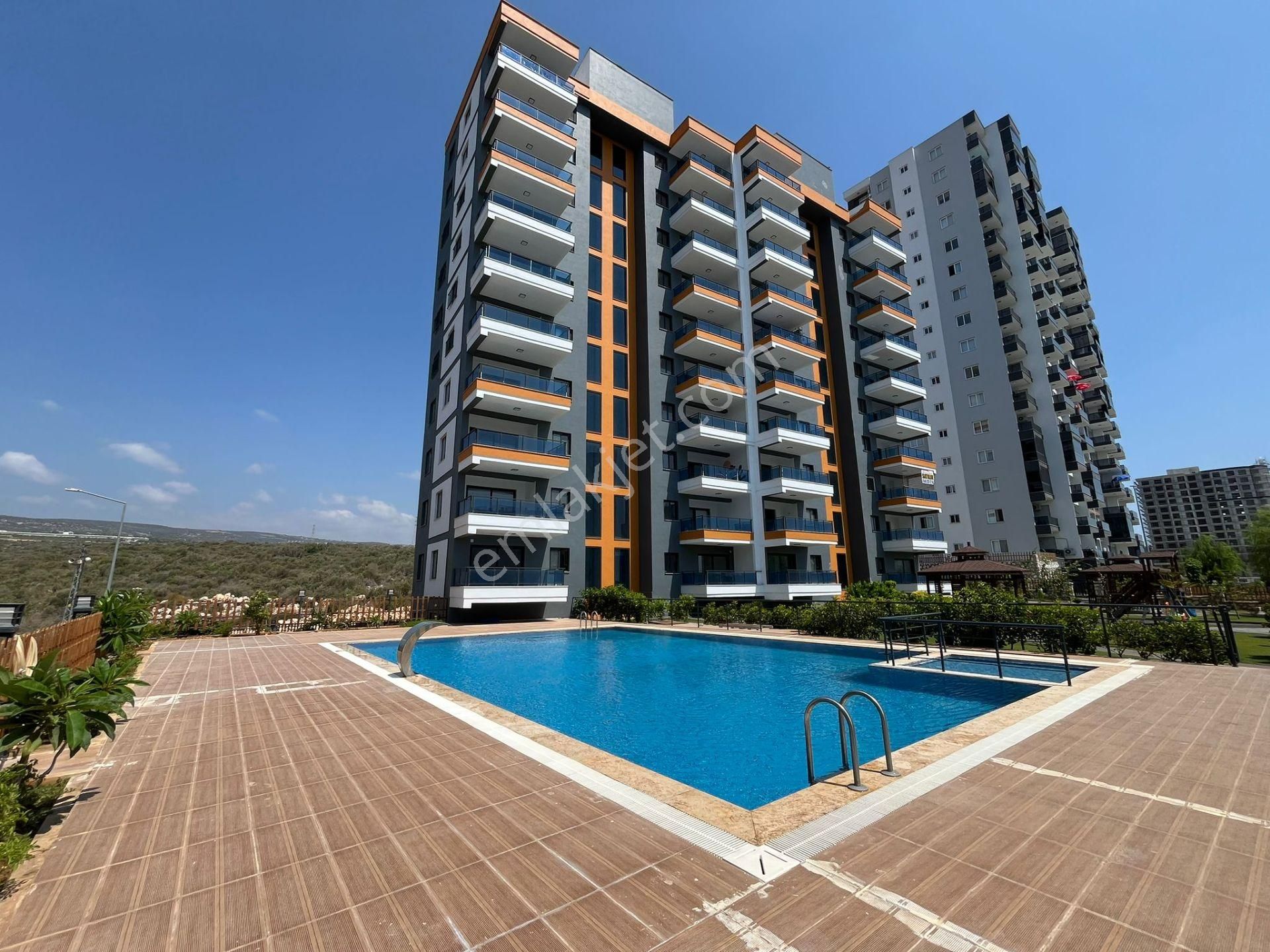 King'den Ayaş'ta Full Deniz Havuz Manzaralı Geniş Lüx 2+1