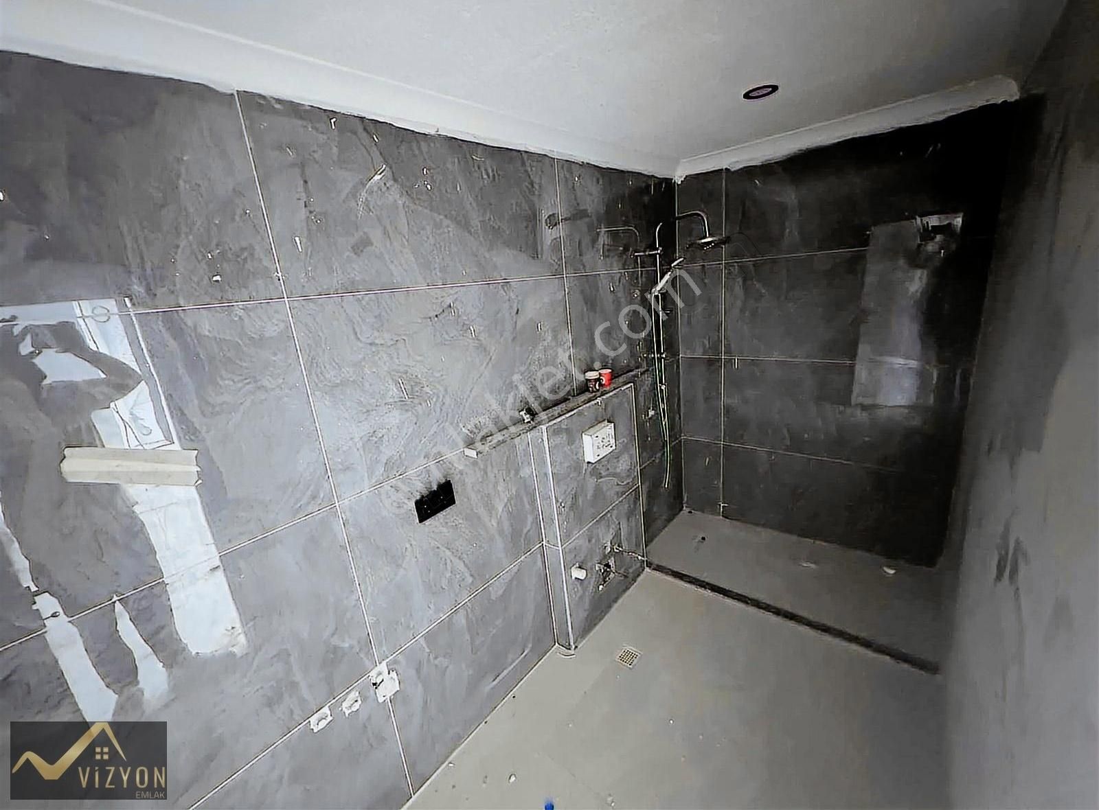 Vizyon Emlaktan Satılık Metroya Yürüme Mesafesi - Görsel 2