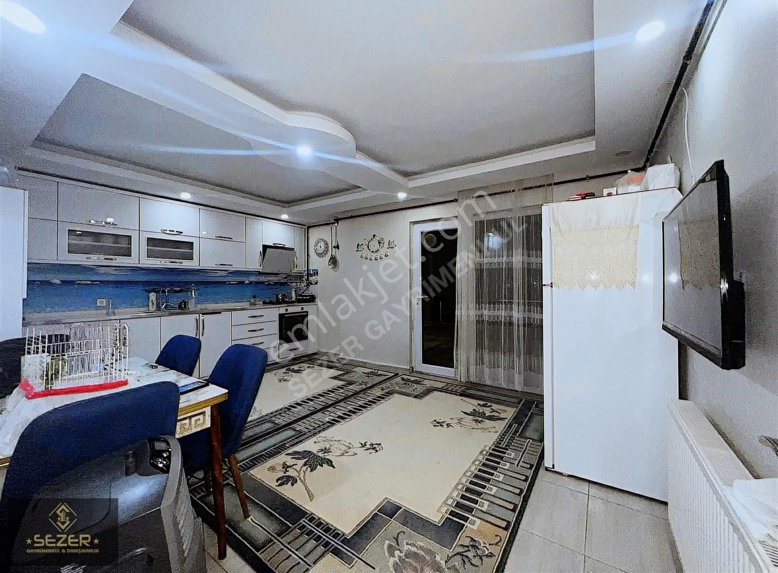 S E Z E R Gayrimenkul'den Satılık 3+1 Daire (net 160 M2)
