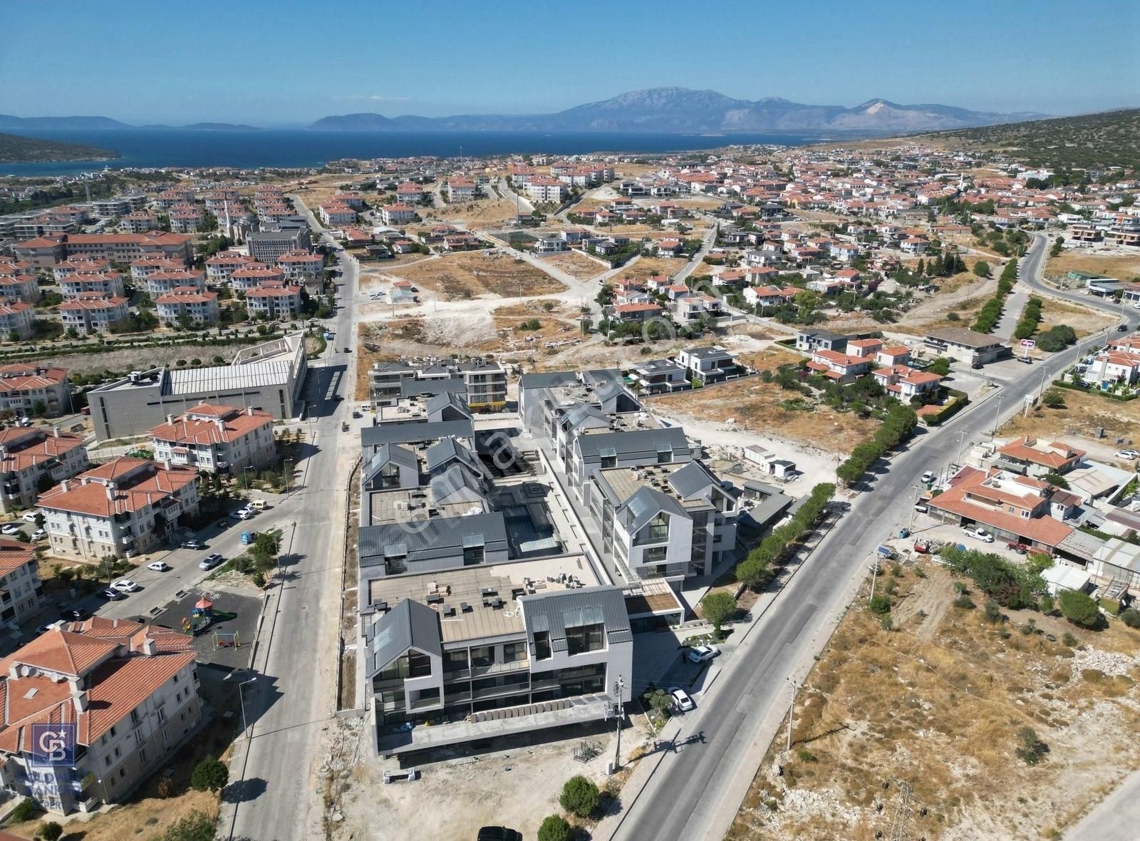İzmir Çeşme Invıctus Life Satılık 2+1 Daire Site İçi Havuzlu