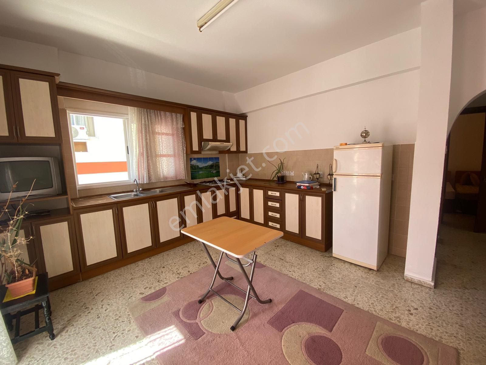Göçmenköyde Kıralık 1+1 Eşyalı Daire Öğrenciye