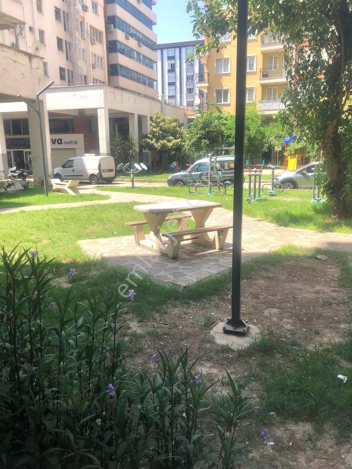 Markantalya Karşısında Asansörlü Fırsat 2+1 Arakat Daire
