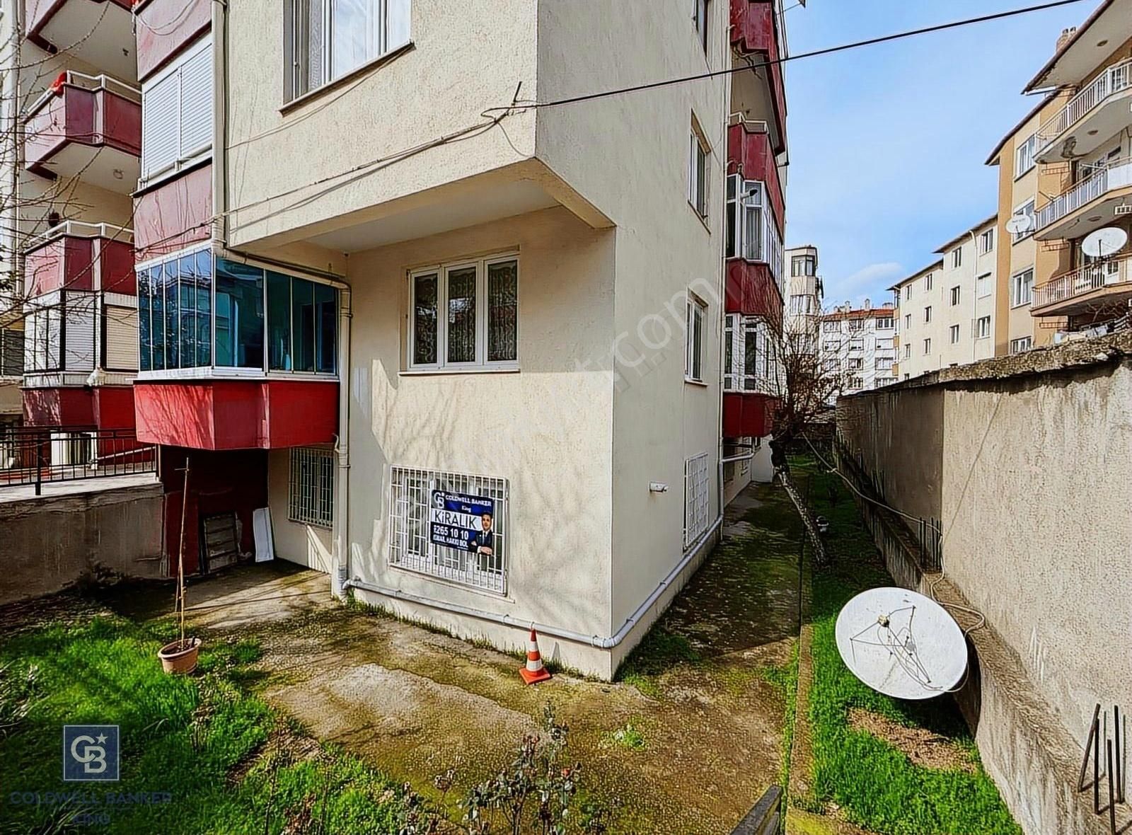 Cb King'den Bahçelievler'de Kiralık 2+1 Daire