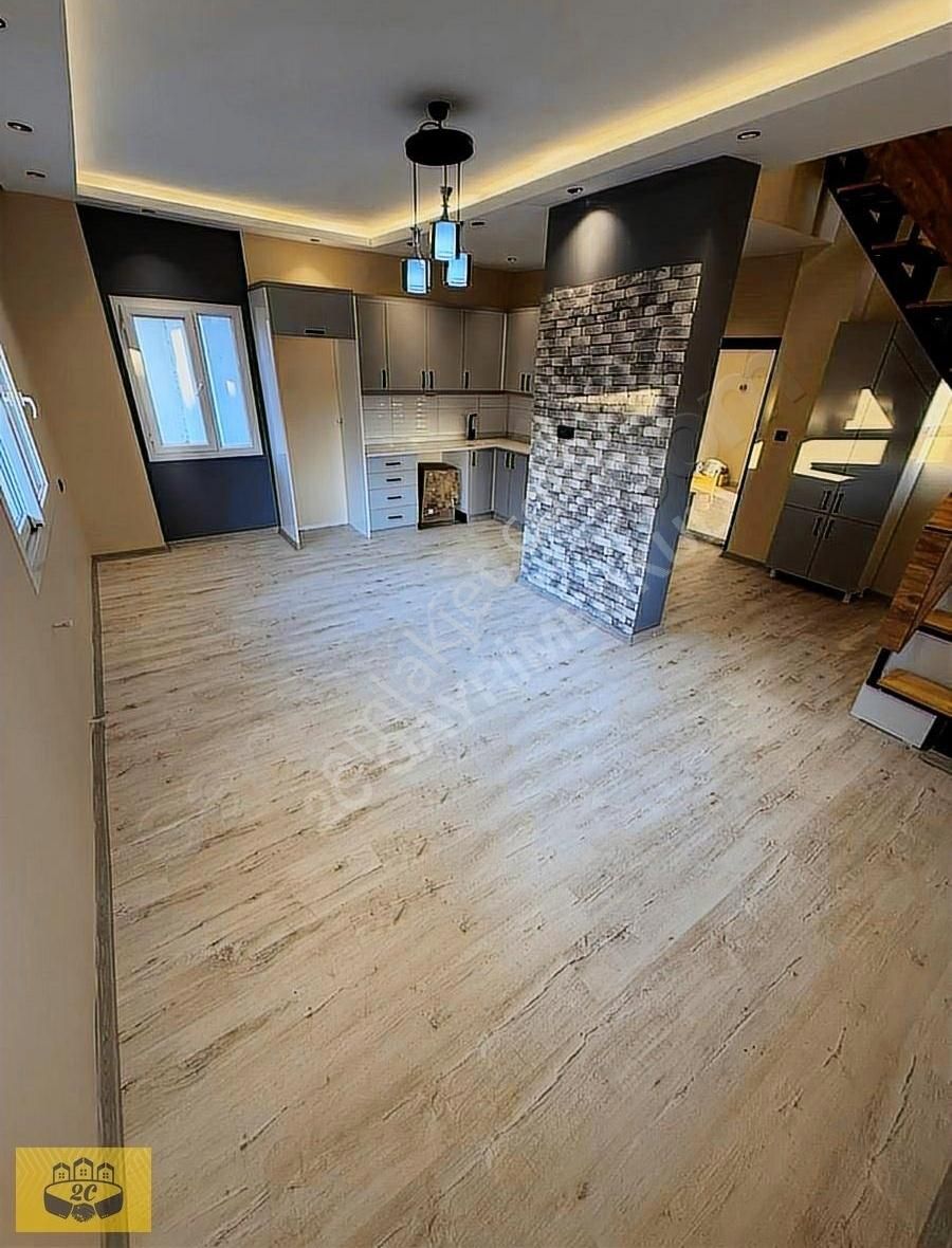 Mithatpaşada 4+1 Çift Banyolu Dubleks Süperlüks Satılık Daire
