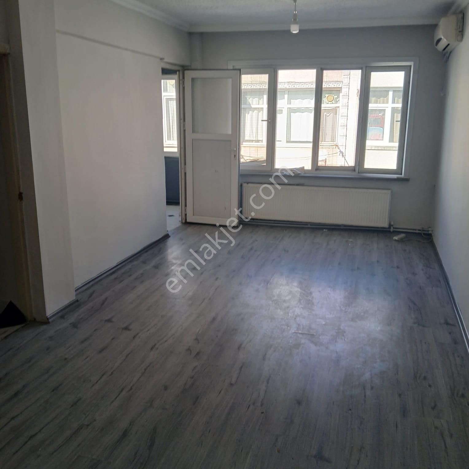 Yusuf Emlaktan Kiralık Daire Tevfikbey Mahallesinde