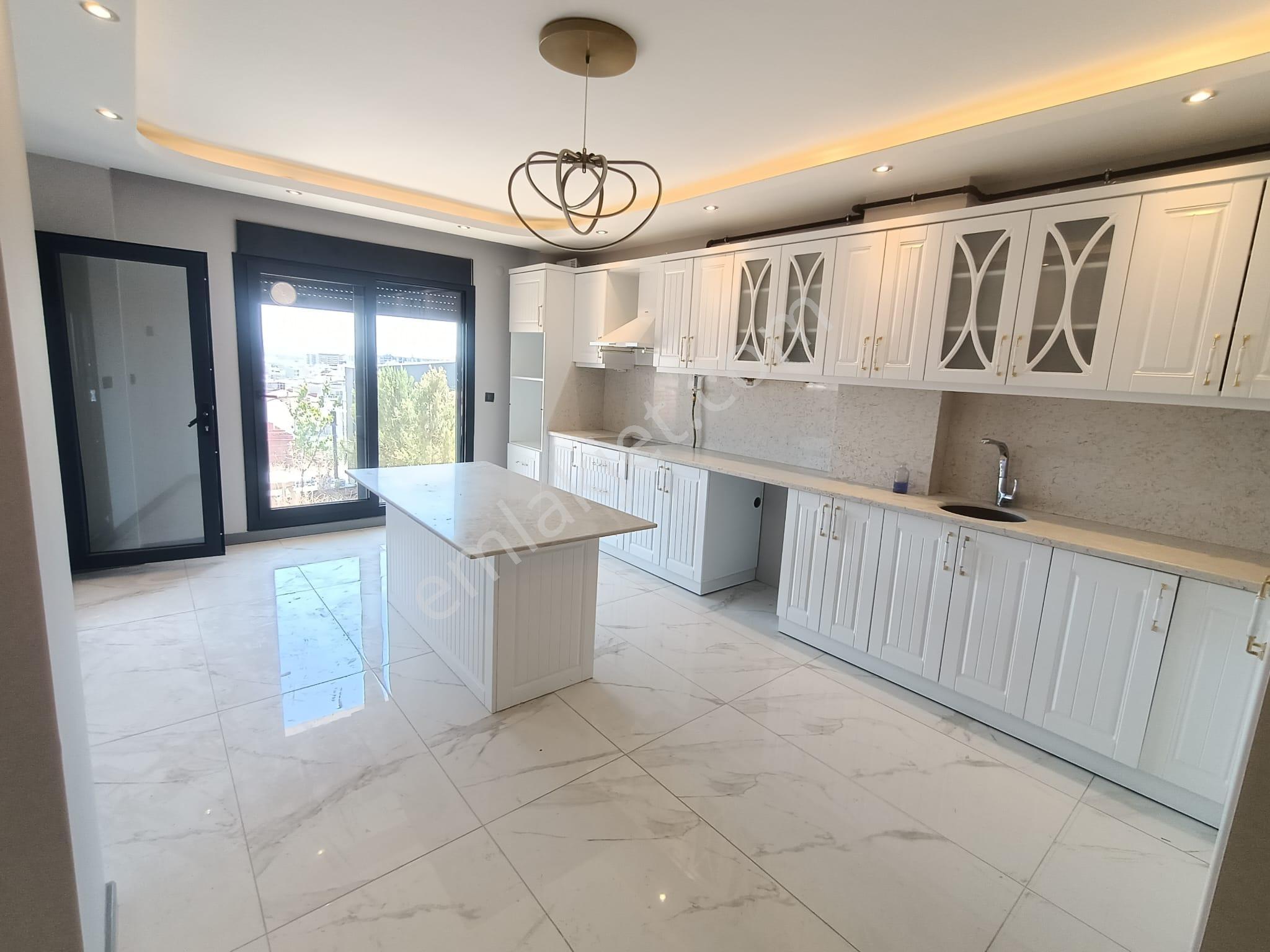 Kadıköy Merkezde 6+1 Lüks Villa | Krediye Uygun & Yatırım Fırsatı - Görsel 11