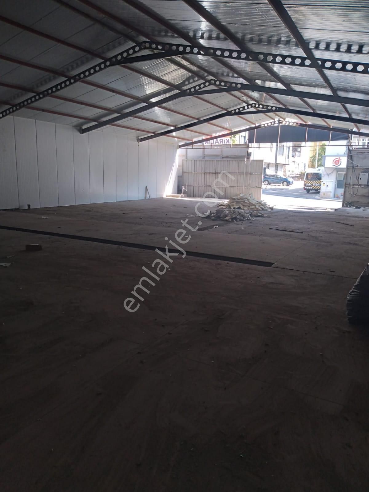 Ümraniye Ihlamurkuyu Mahallesinde 320 M2 Kiralık İş Yeri Mağza