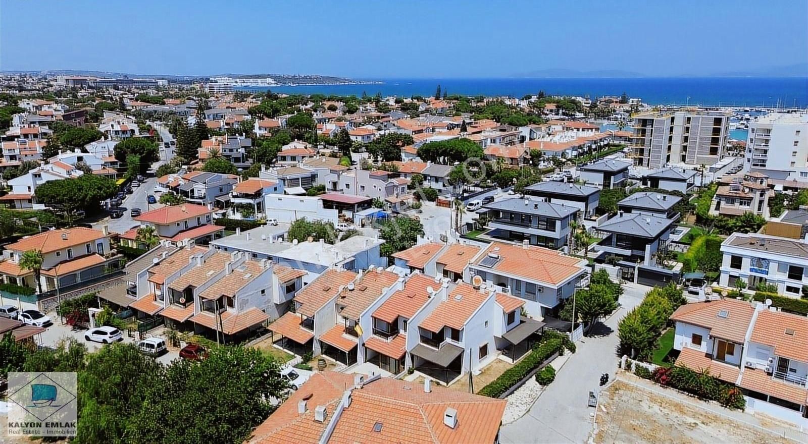 Ilıca'nın Kalbinde Satılık Köşe Bahçeli Yatırım Fırsatı Villa - Görsel 20