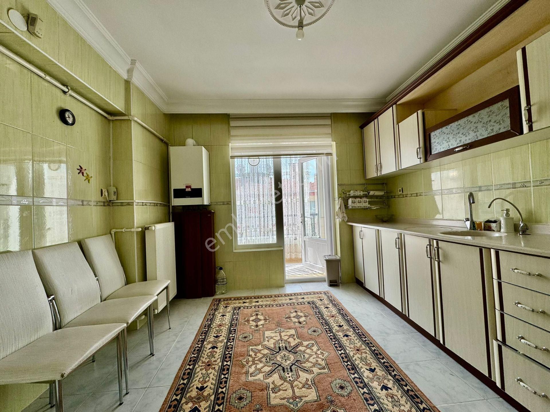 Ufuk Kılıç Emlak'tan Güney Cephe Çift Banyolu Masrafsız 3+1 Kaçmaz Daire