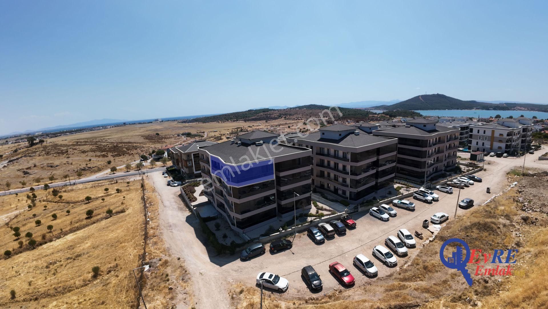 Evre Emlaktan Havuzlu Ve Asansörlü Sitede 3+1 Kiralık Daire