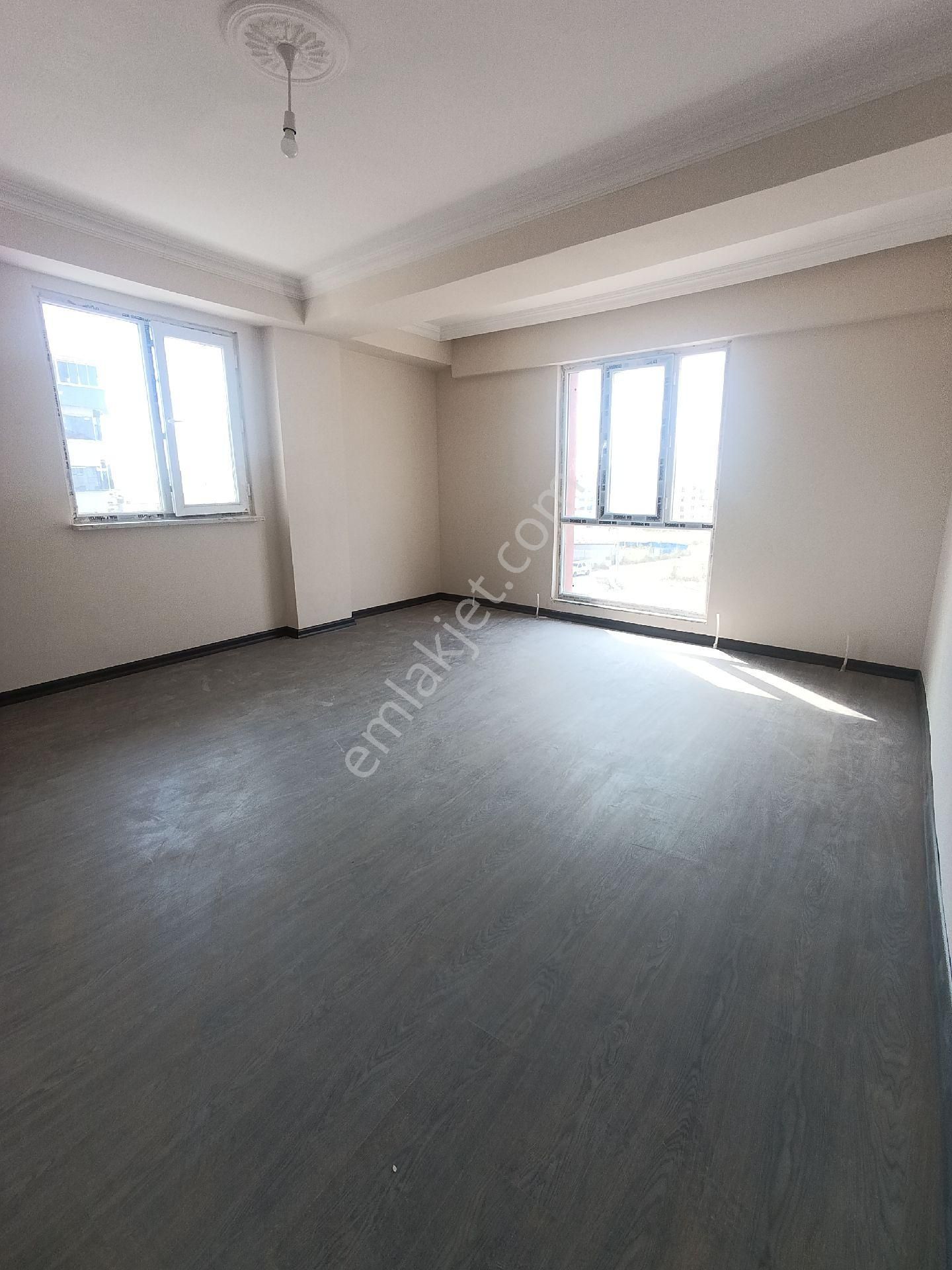 Sıfır 2+1 Arakat