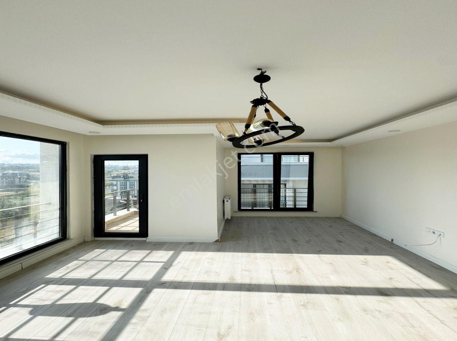 Vira Yapı'dan Deniz Manzaralı Önü Açık Teraslı Asansörlü Dubleks - Görsel 6