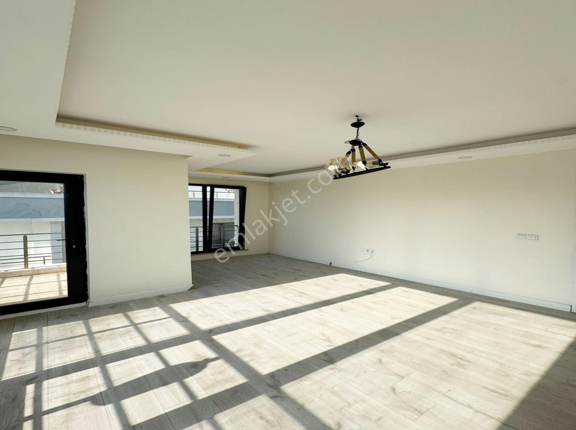 Vira Yapı'dan Deniz Manzaralı Önü Açık Teraslı Asansörlü Dubleks - Görsel 10